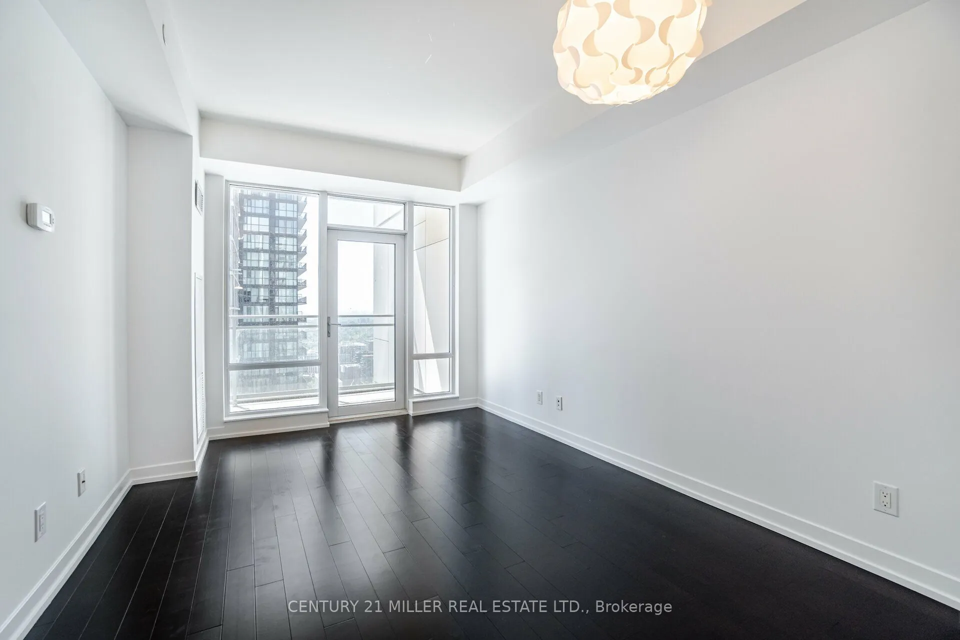 21 Widmer Street #3701