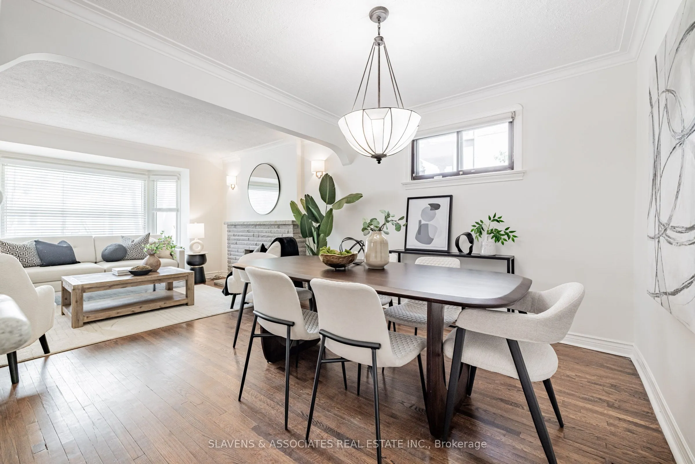 523 Glengarry Avenue