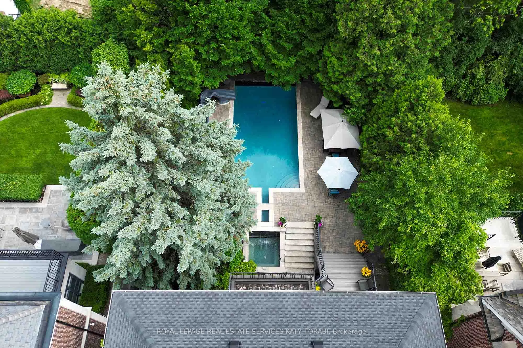 135 Buckingham Avenue