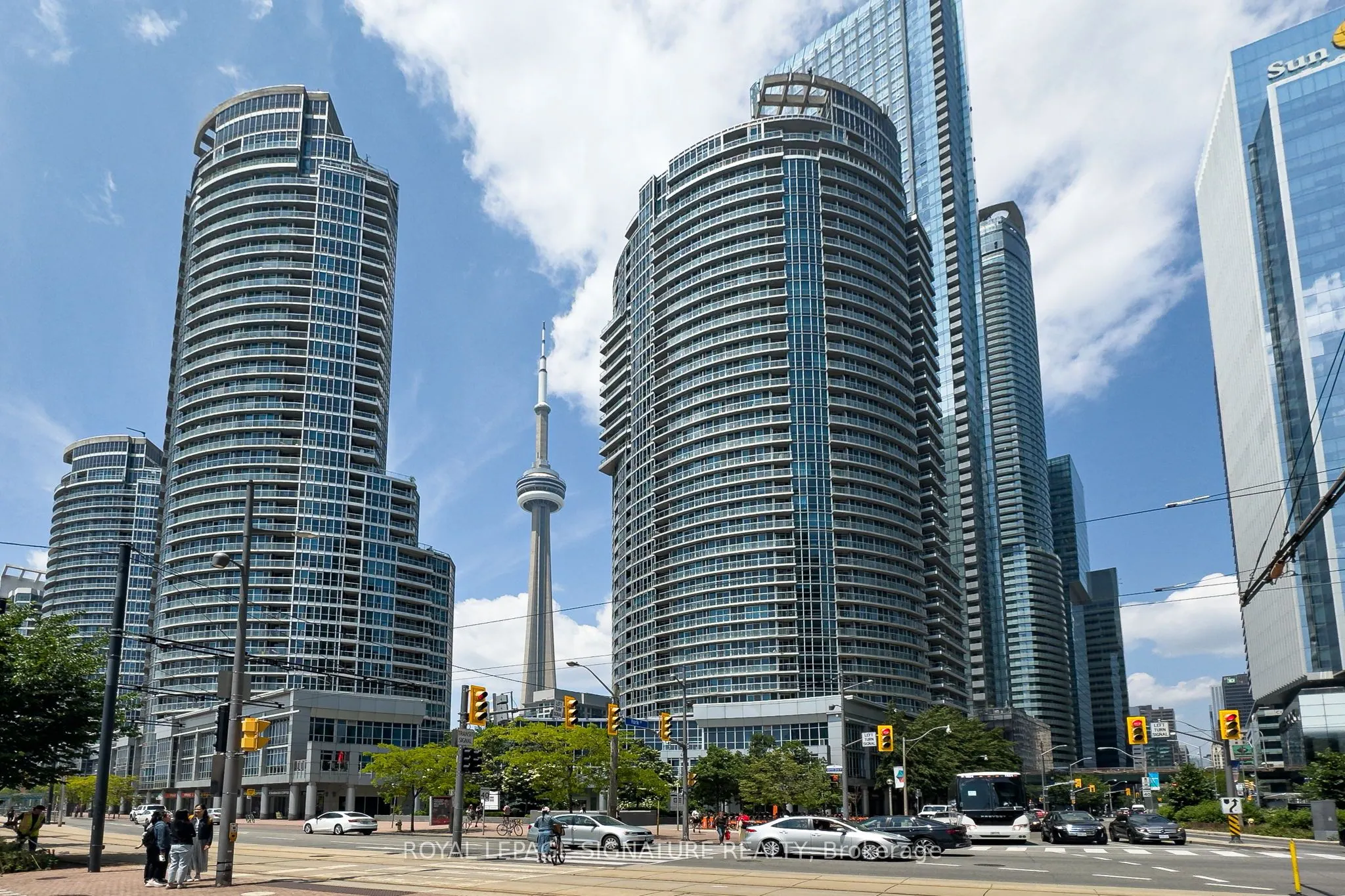 208 Queens Quay W, #3107