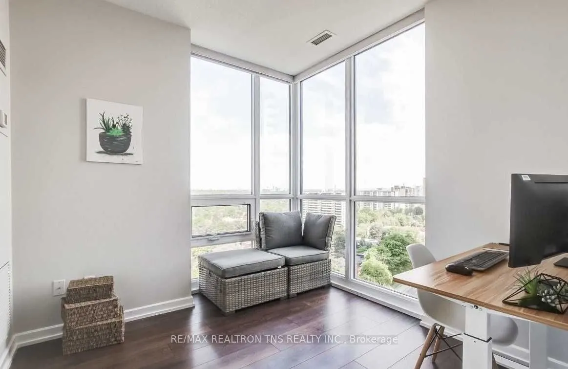 52 Forest Manor Road, #1302