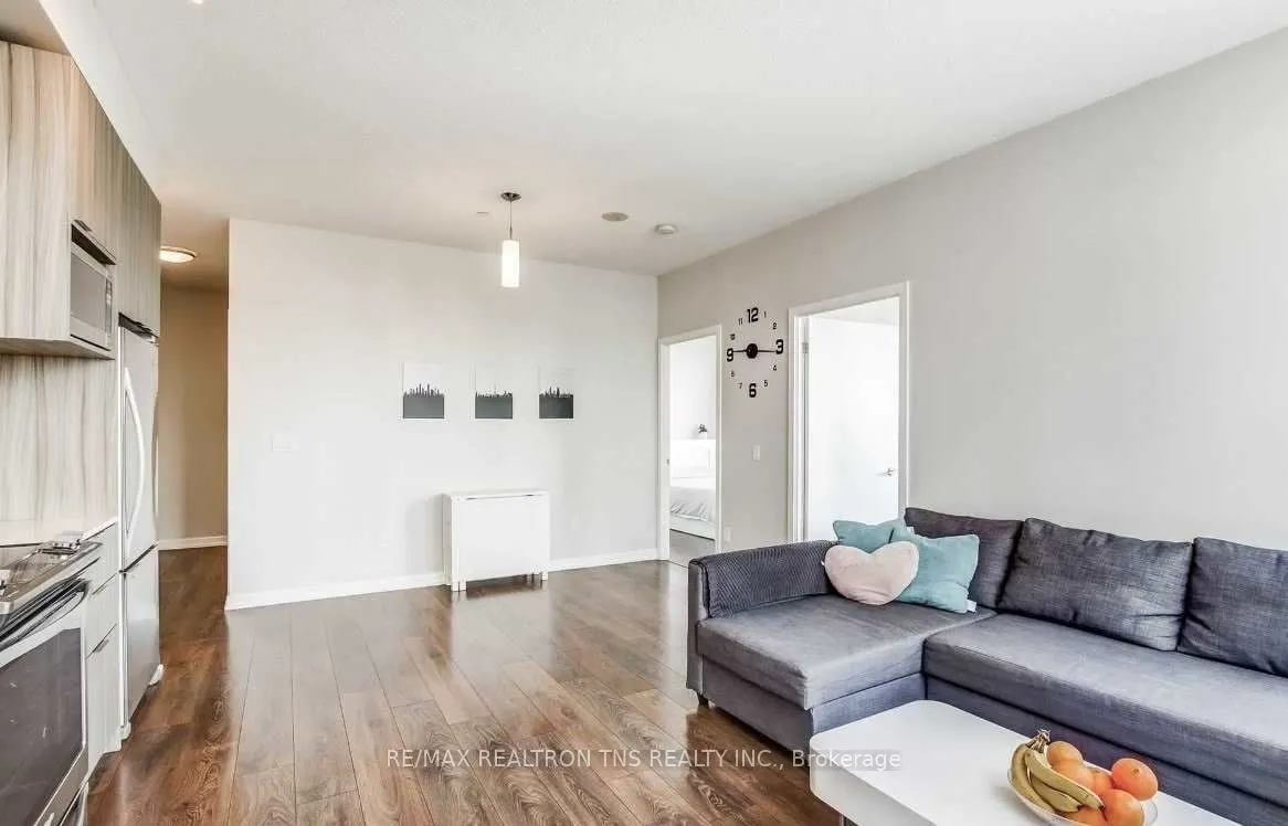 52 Forest Manor Road, #1302