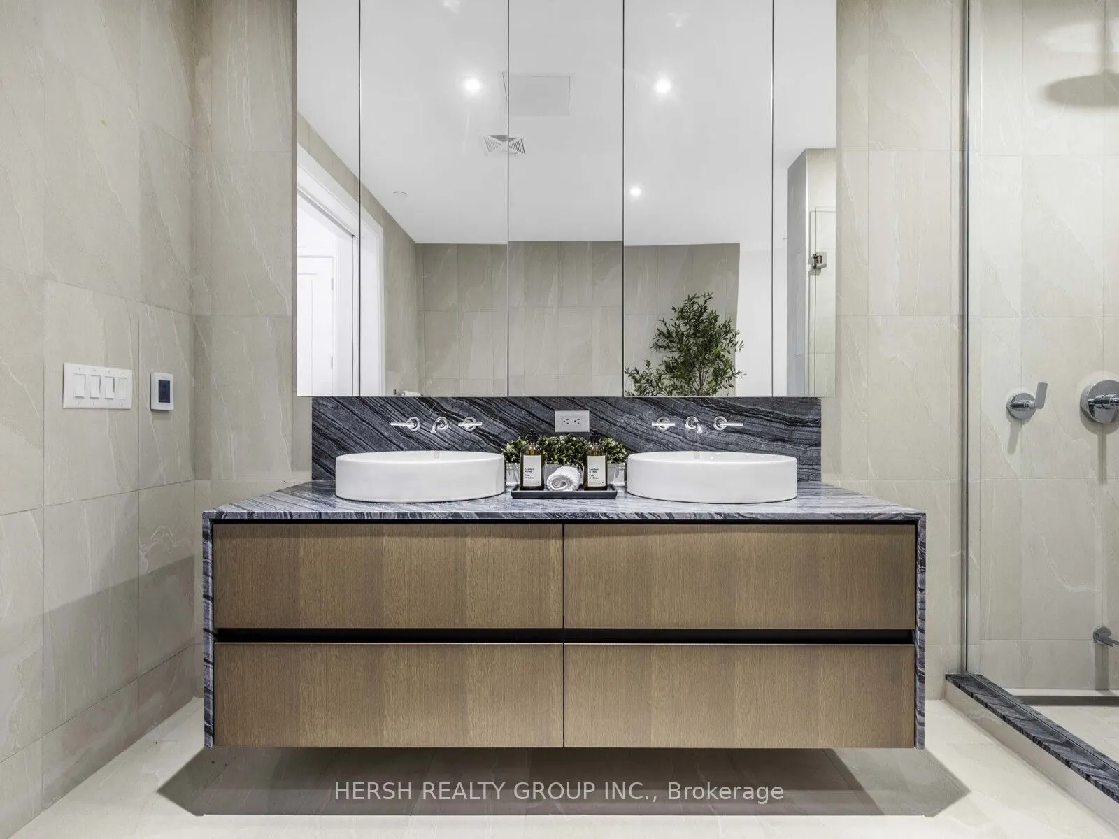 2 Forest Hill Road, #312