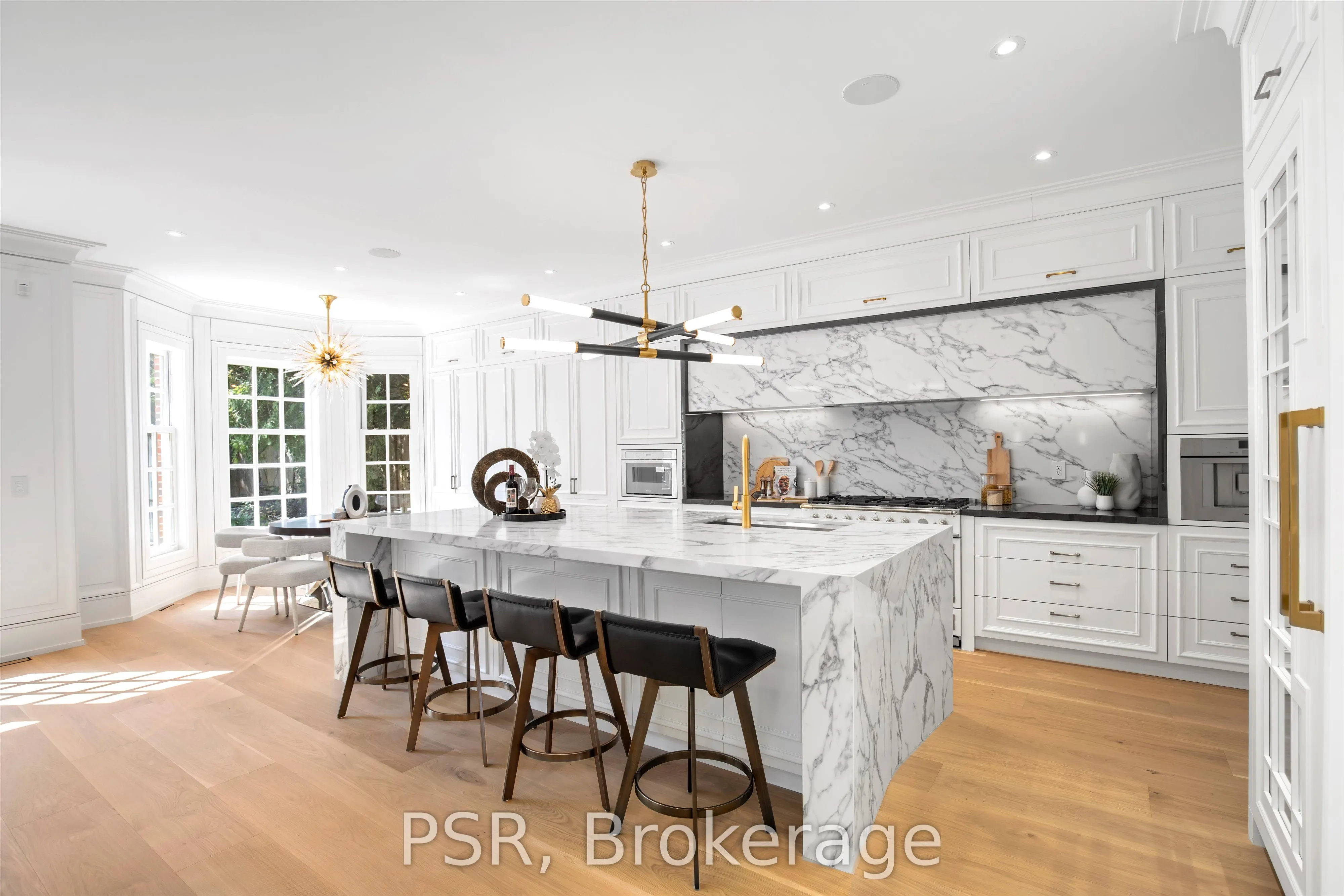 230 Dunvegan Road