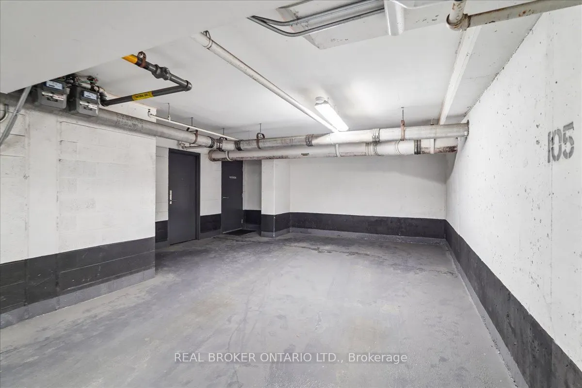 191 Duplex Avenue, #105