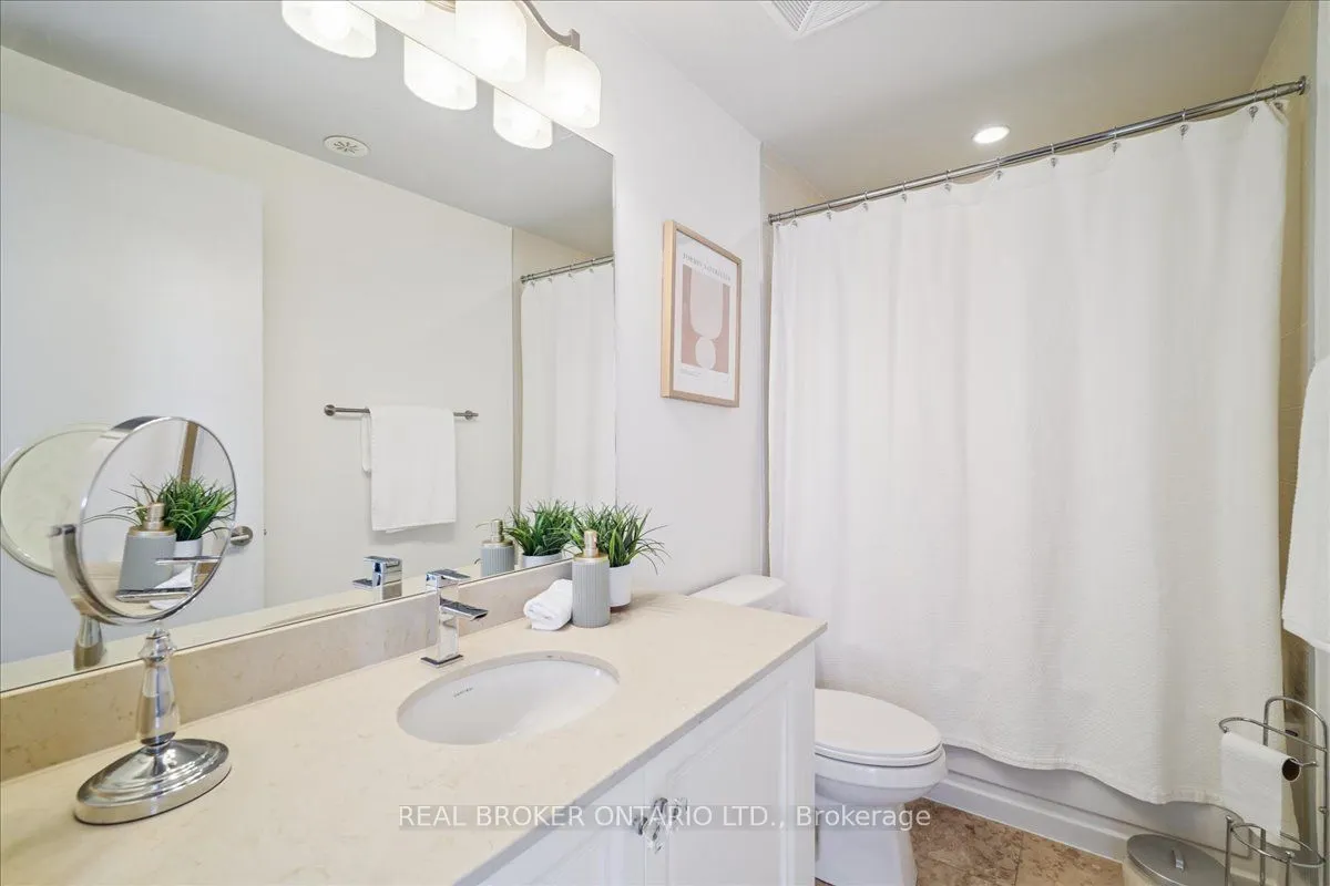 191 Duplex Avenue, #105