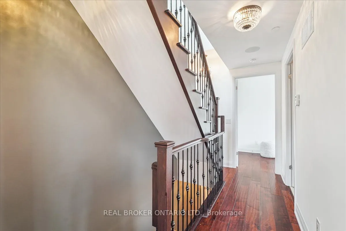 191 Duplex Avenue, #105