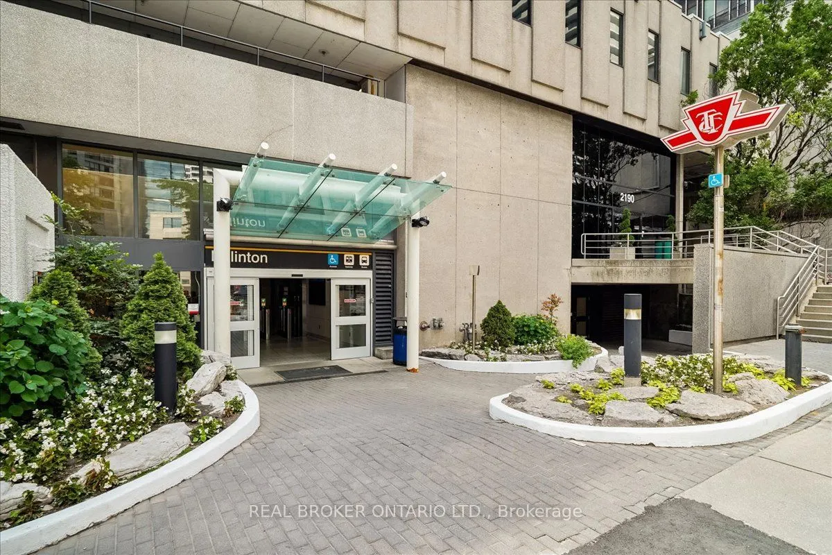 191 Duplex Avenue, #105