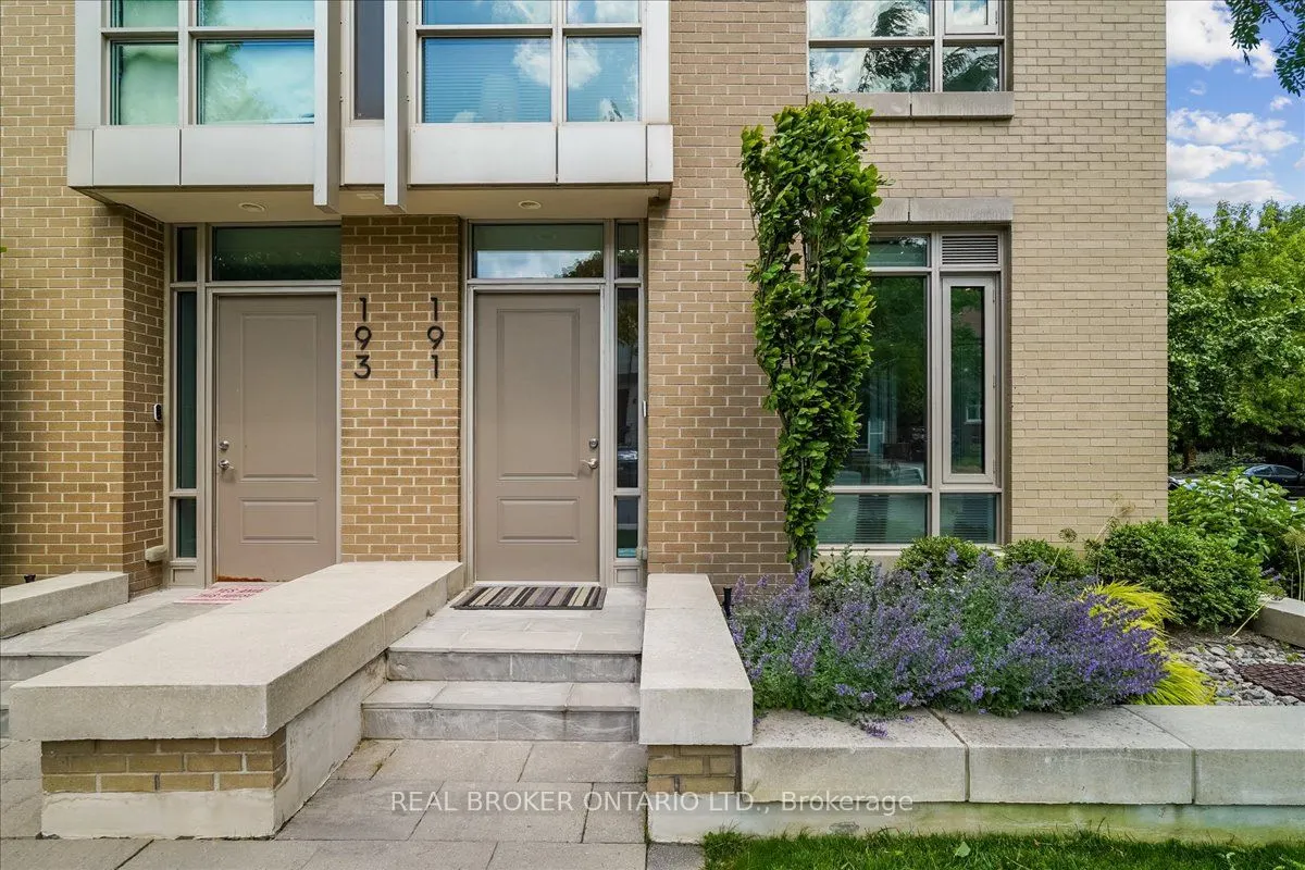 191 Duplex Avenue, #105