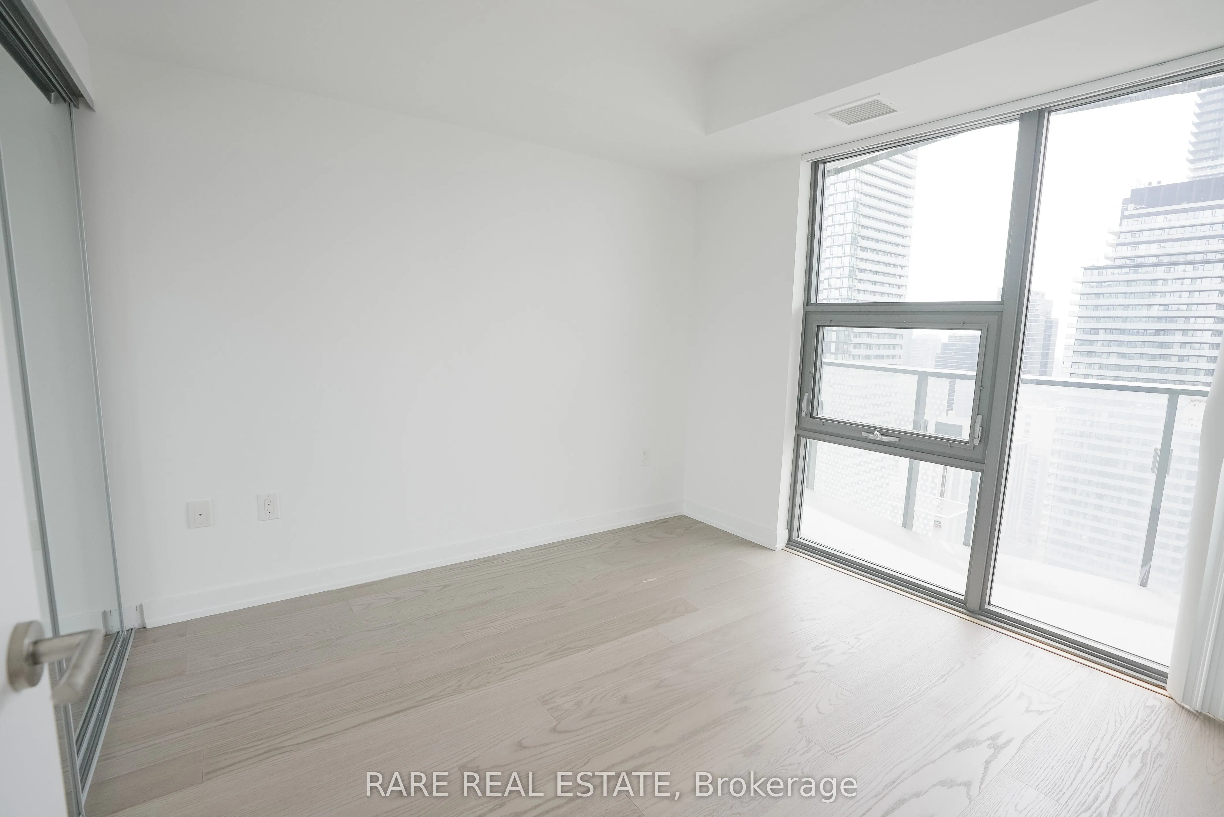 11 Wellesley Street W, #2703