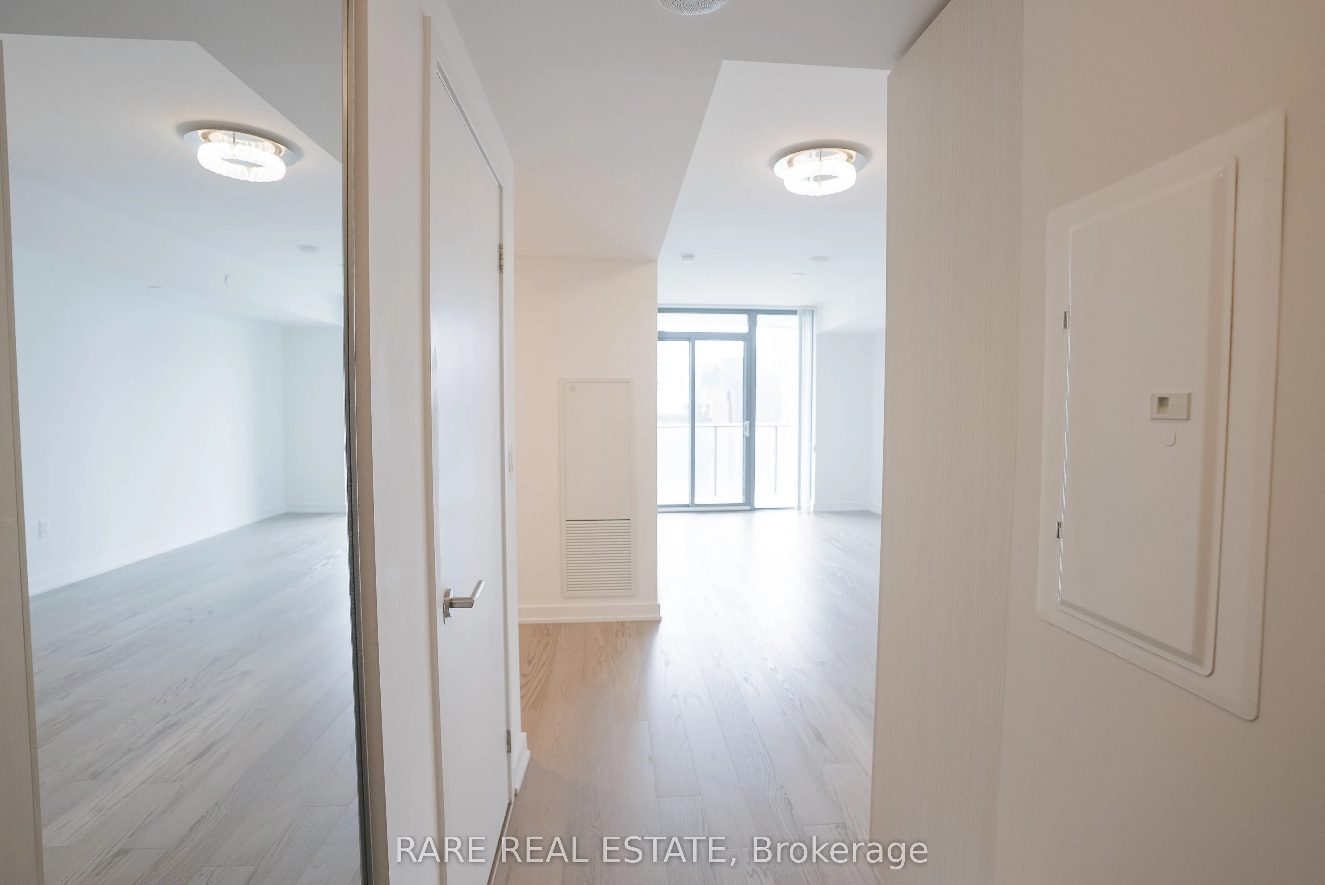 11 Wellesley Street W, #2703
