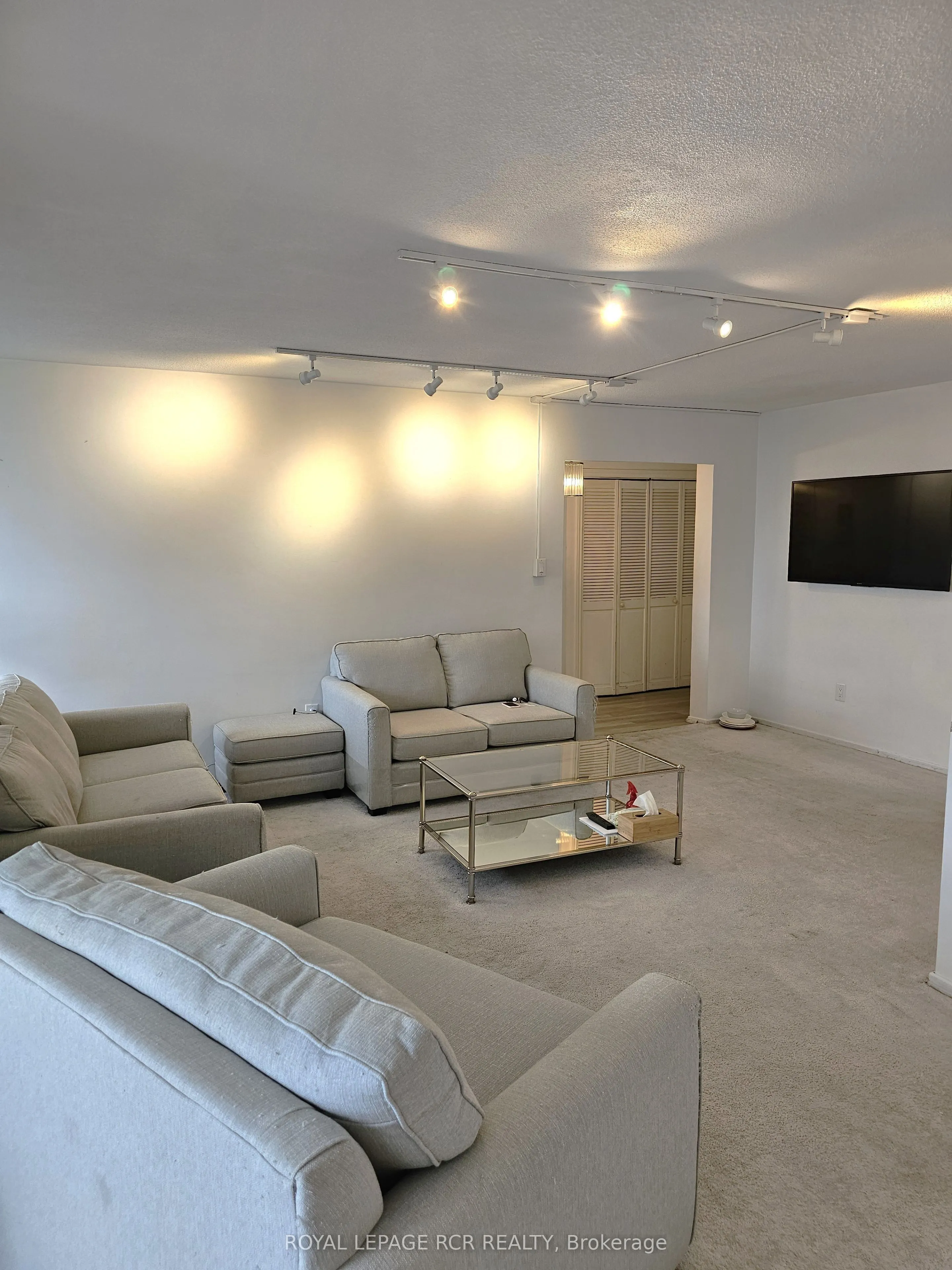 10 Edgecliff Golfway, #1711