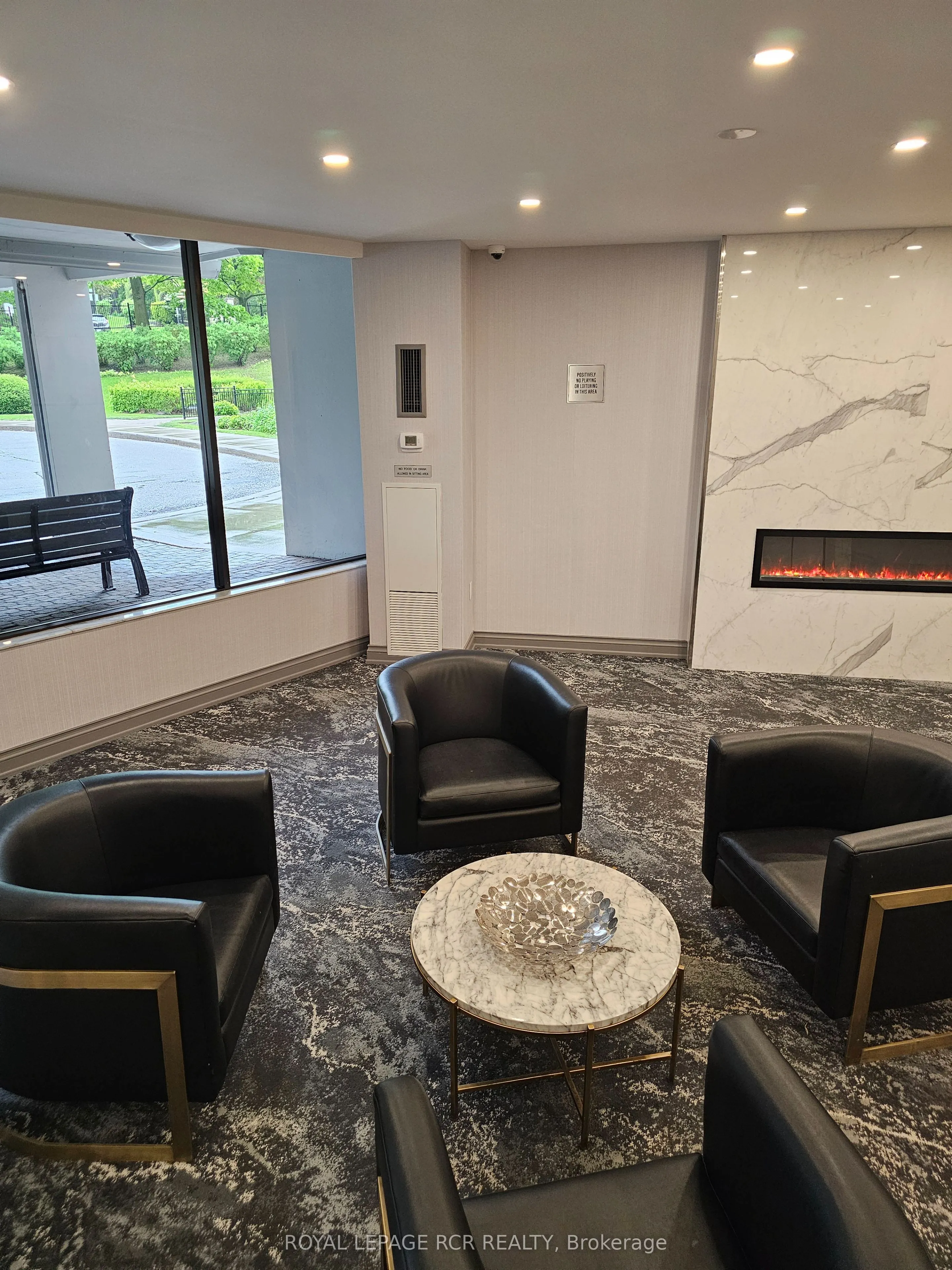 10 Edgecliff Golfway, #1711