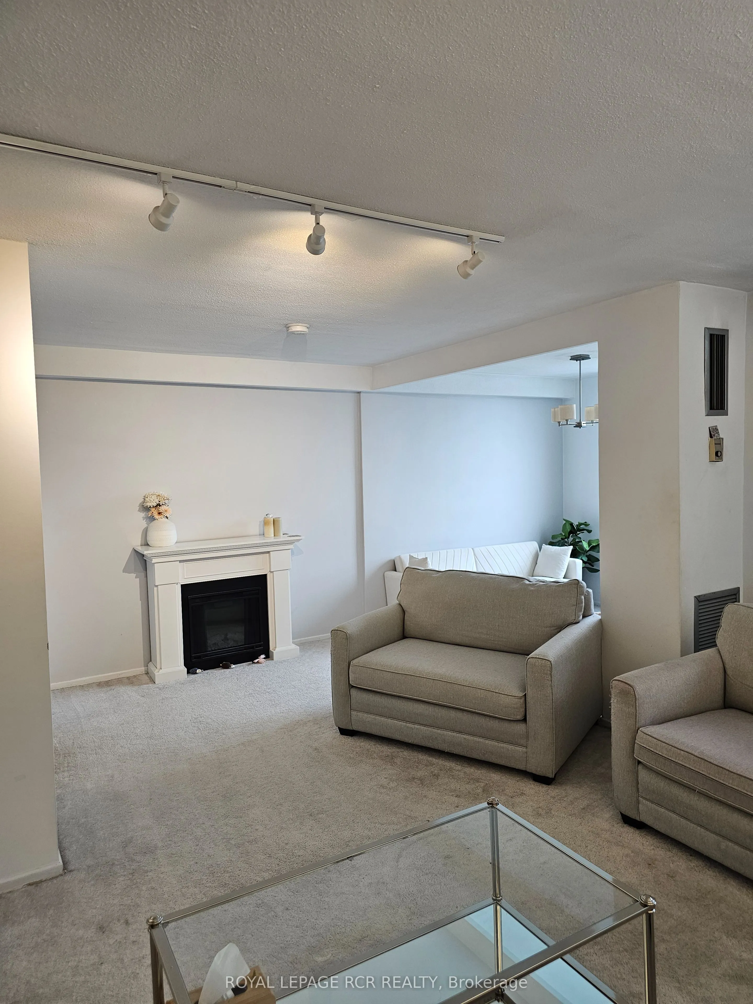 10 Edgecliff Golfway, #1711