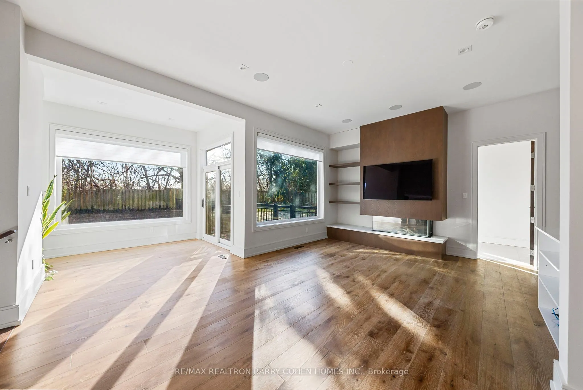 41 Suncrest Drive