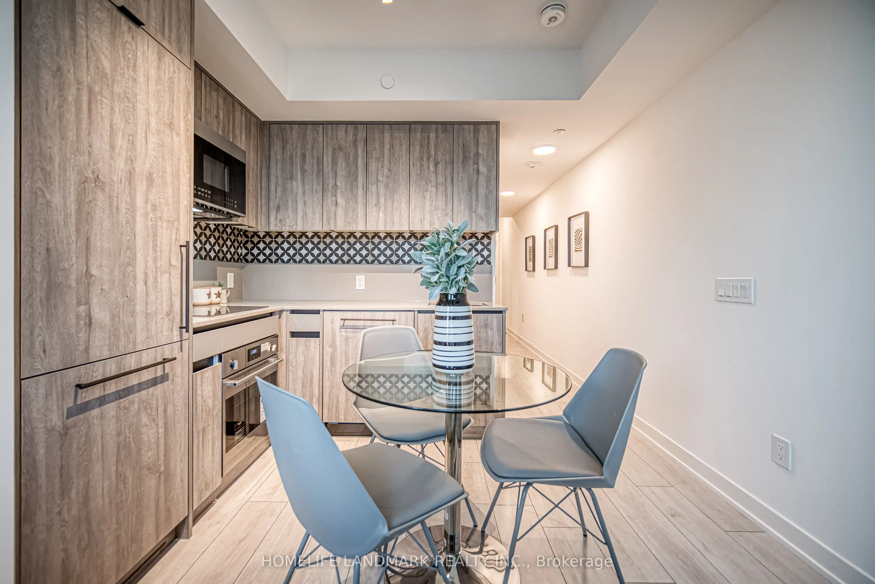 5 Lakeview Avenue, #407