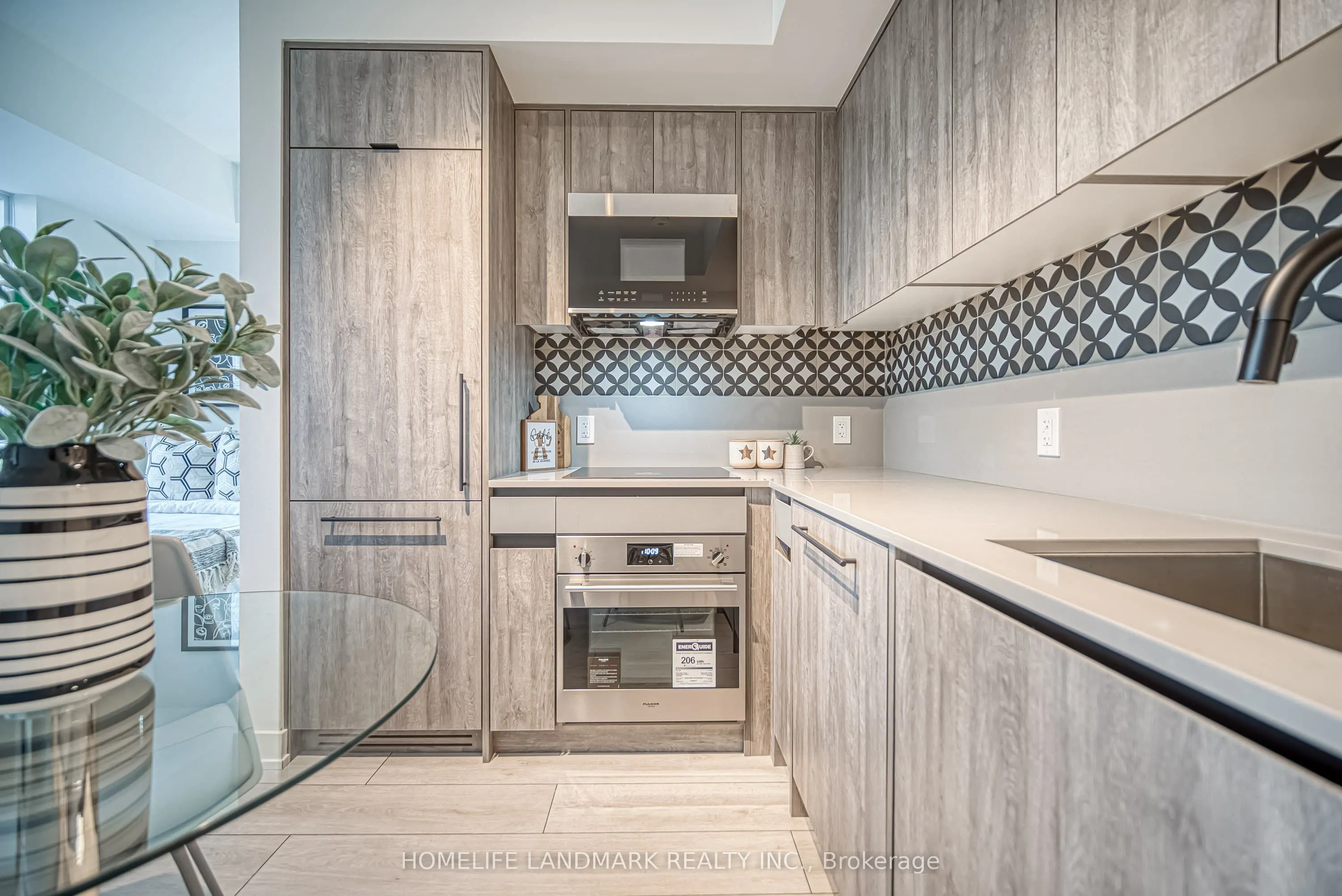 5 Lakeview Avenue, #407