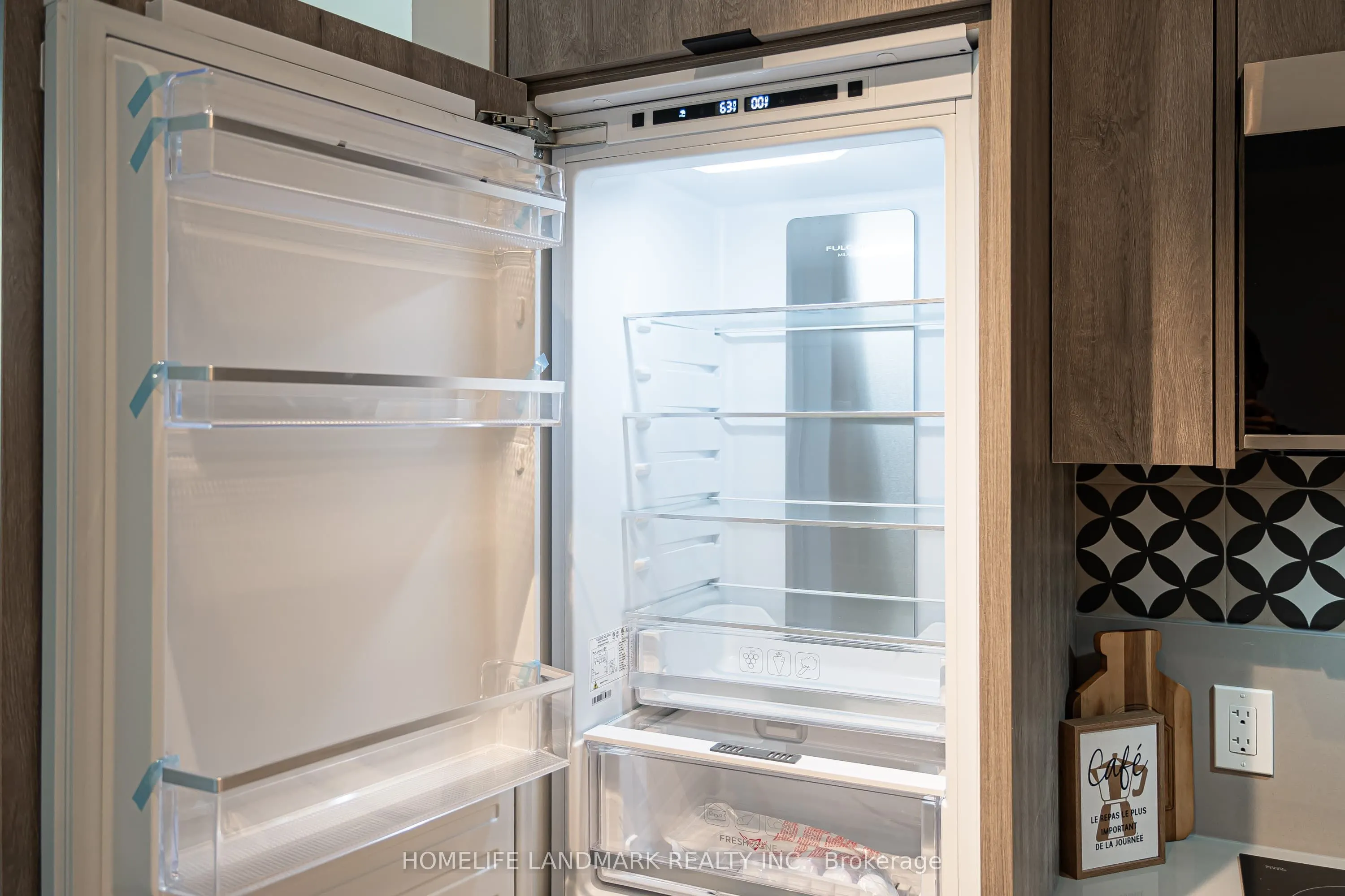 5 Lakeview Avenue, #407