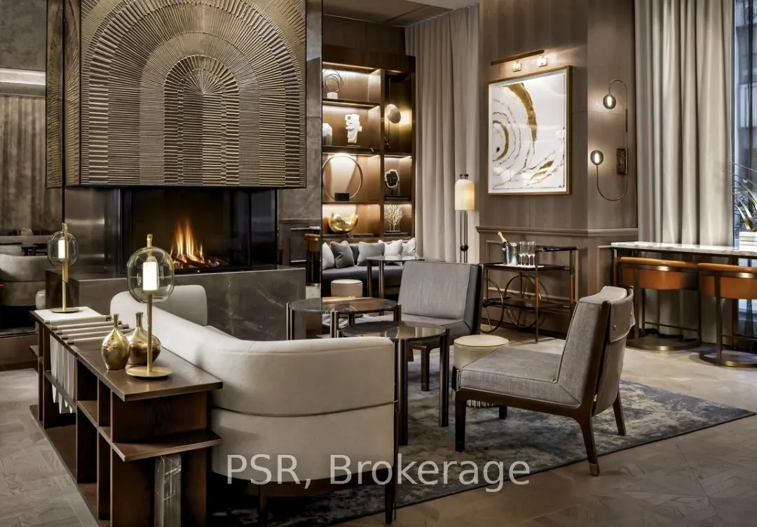 311 Bay Street, #3901