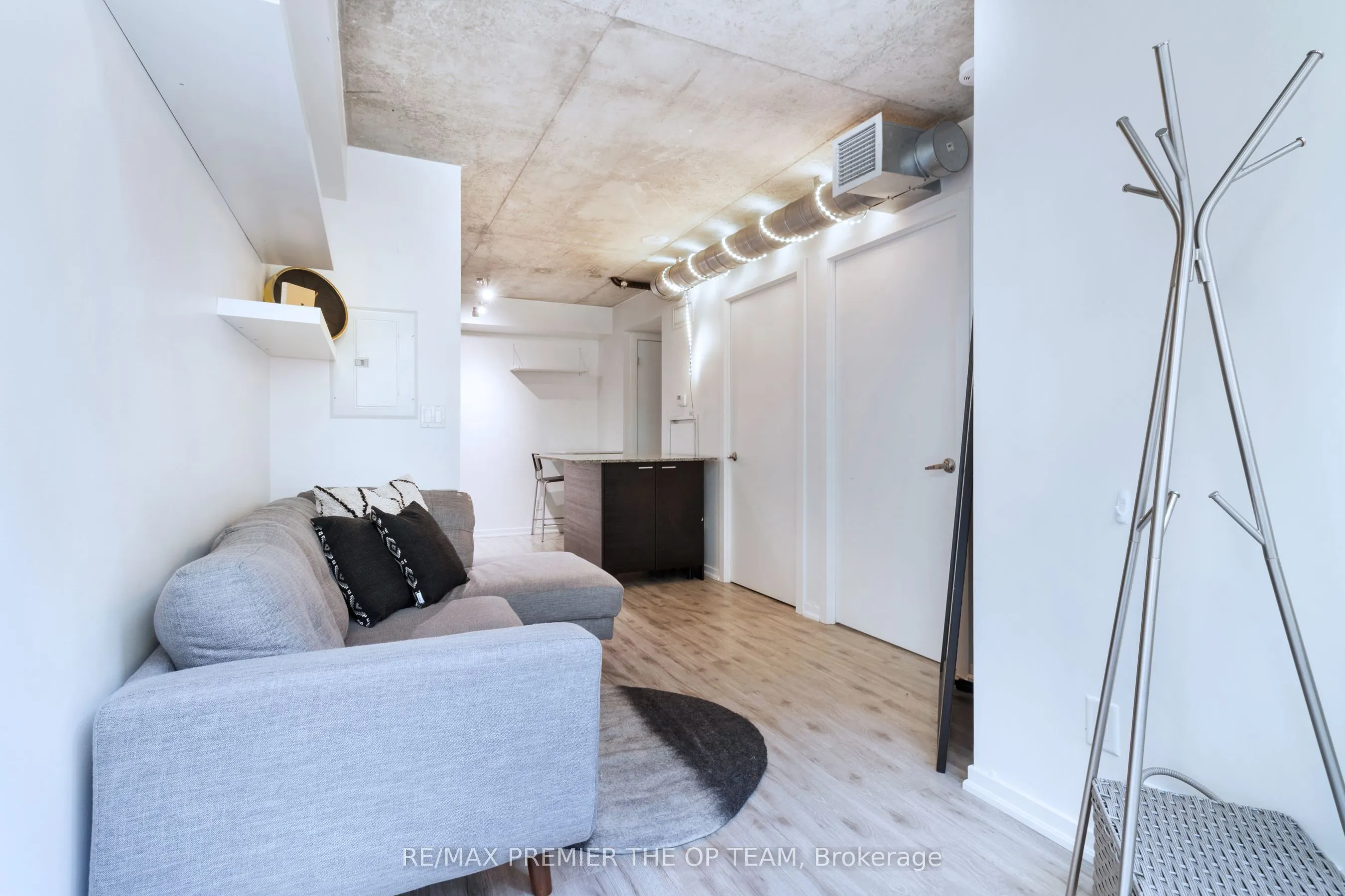 170 Sudbury Street, #105