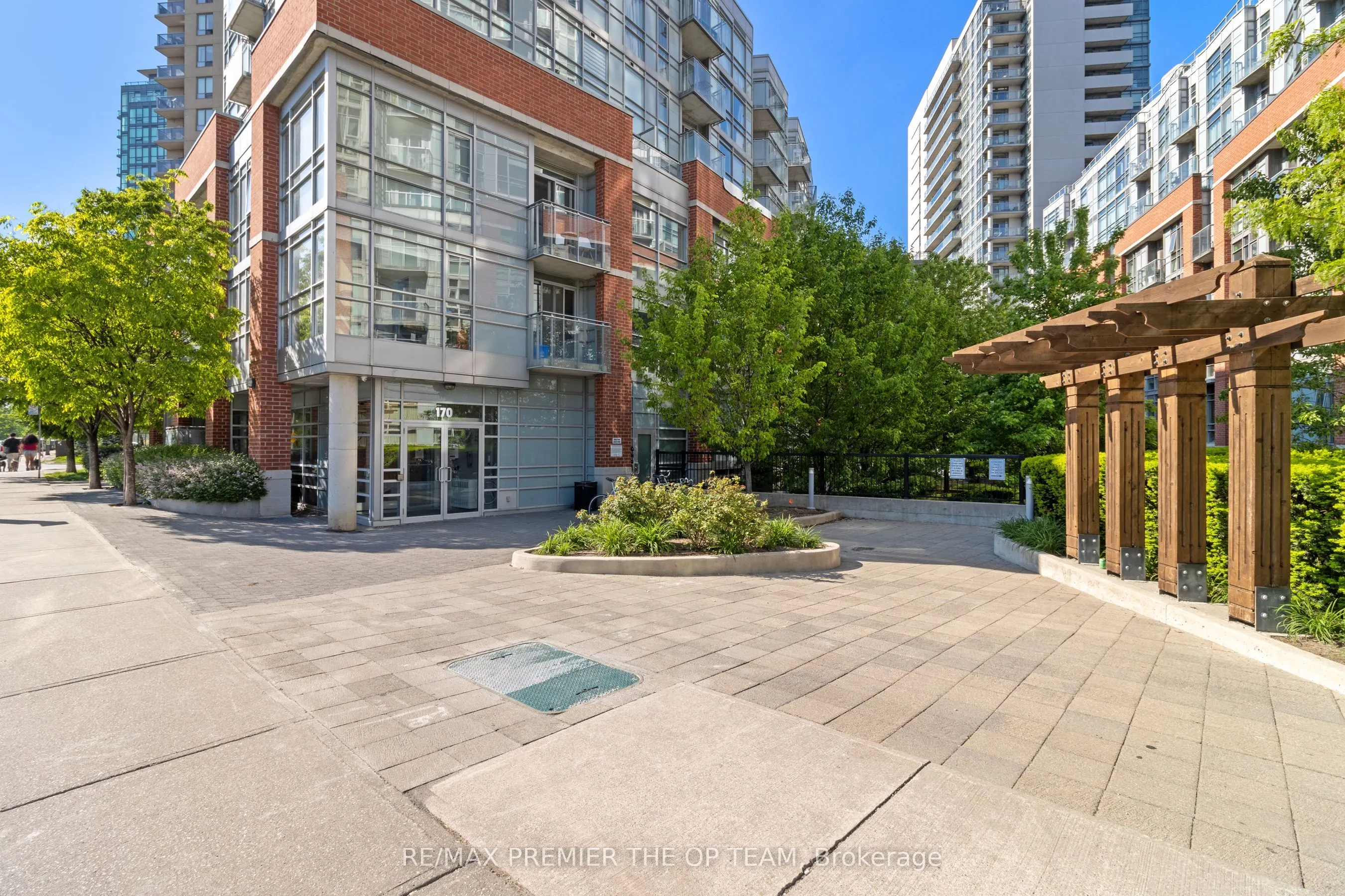 170 Sudbury Street, #105