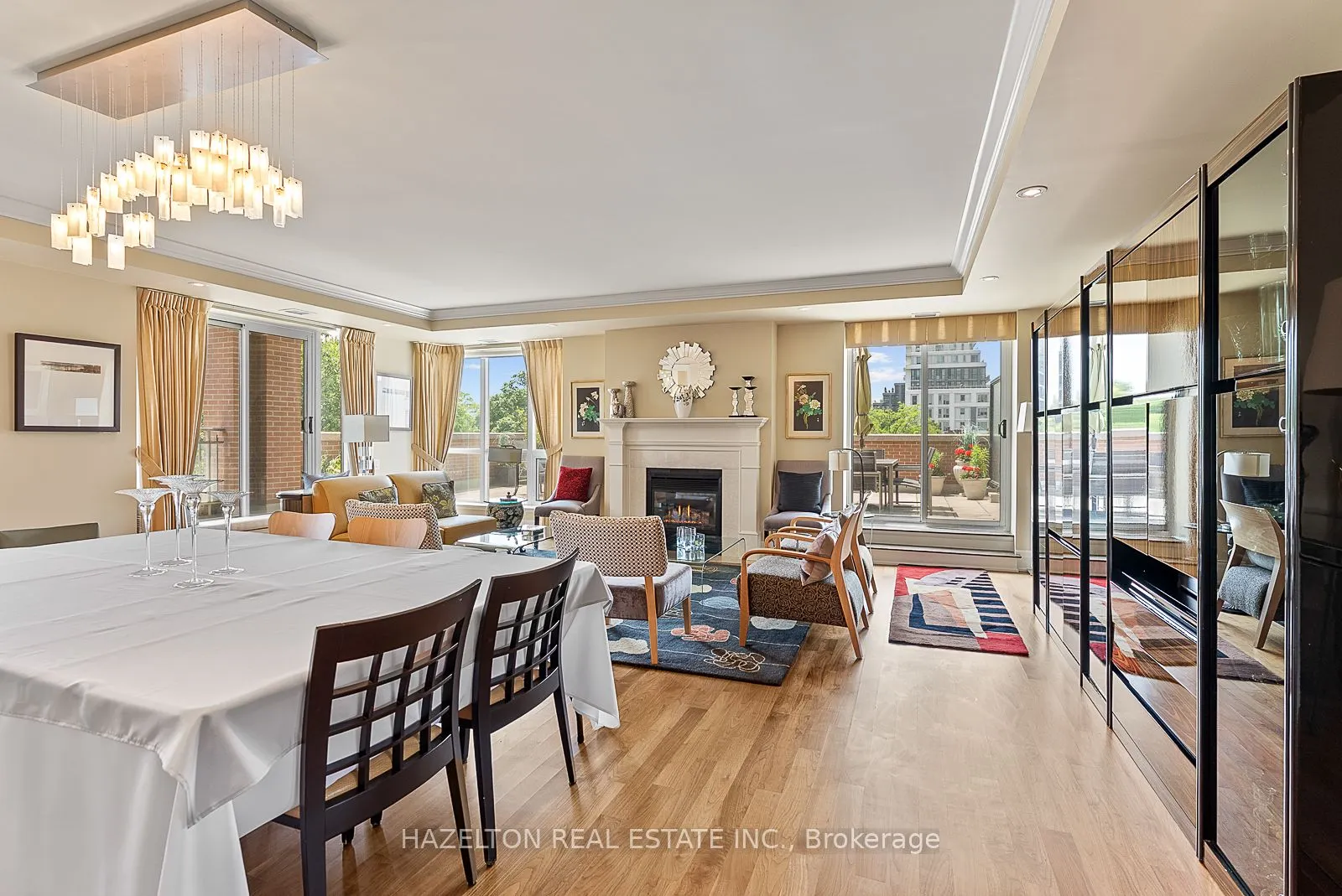 155 St Clair Avenue W, #506