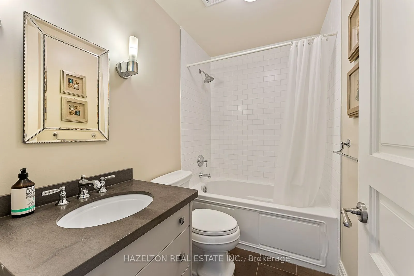 155 St Clair Avenue W, #506