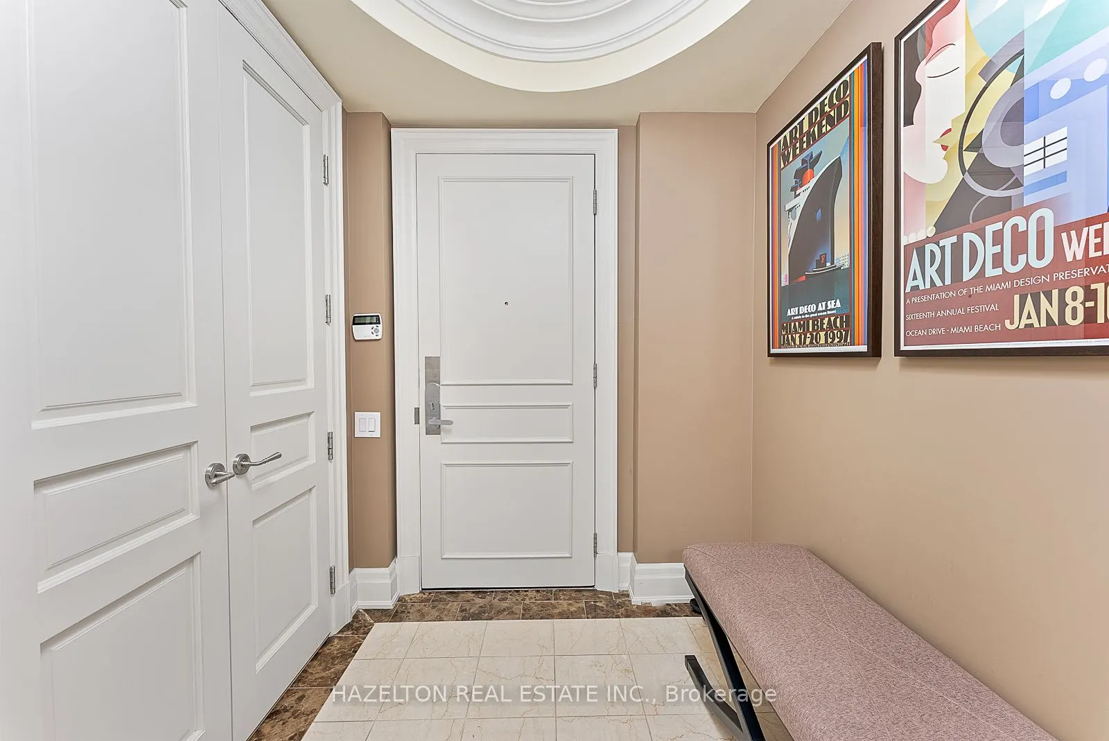 155 St Clair Avenue W, #506