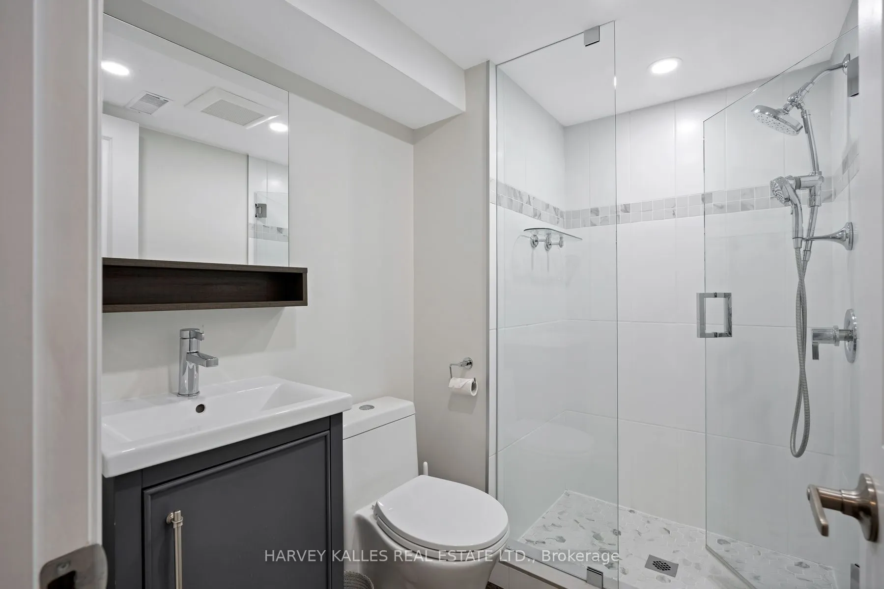 89 Charleswood Drive
