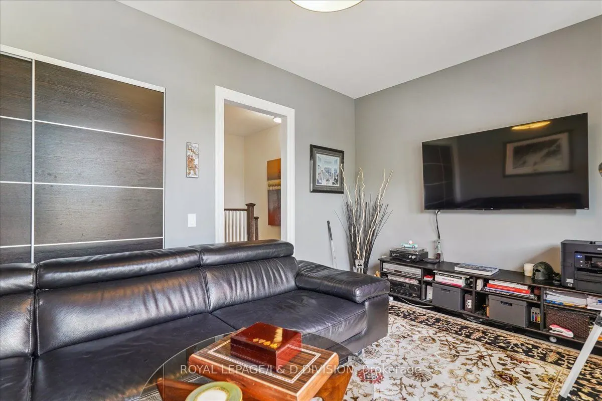 361 Roehampton Avenue, #2