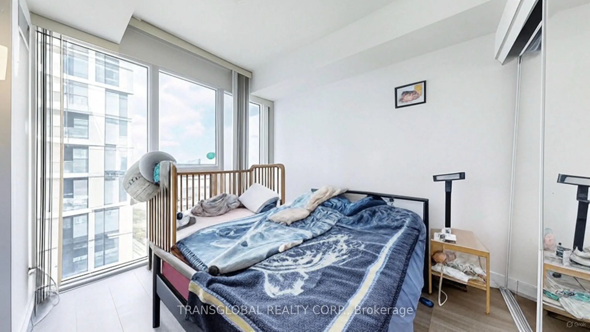 181 Dundas Street E, #3801