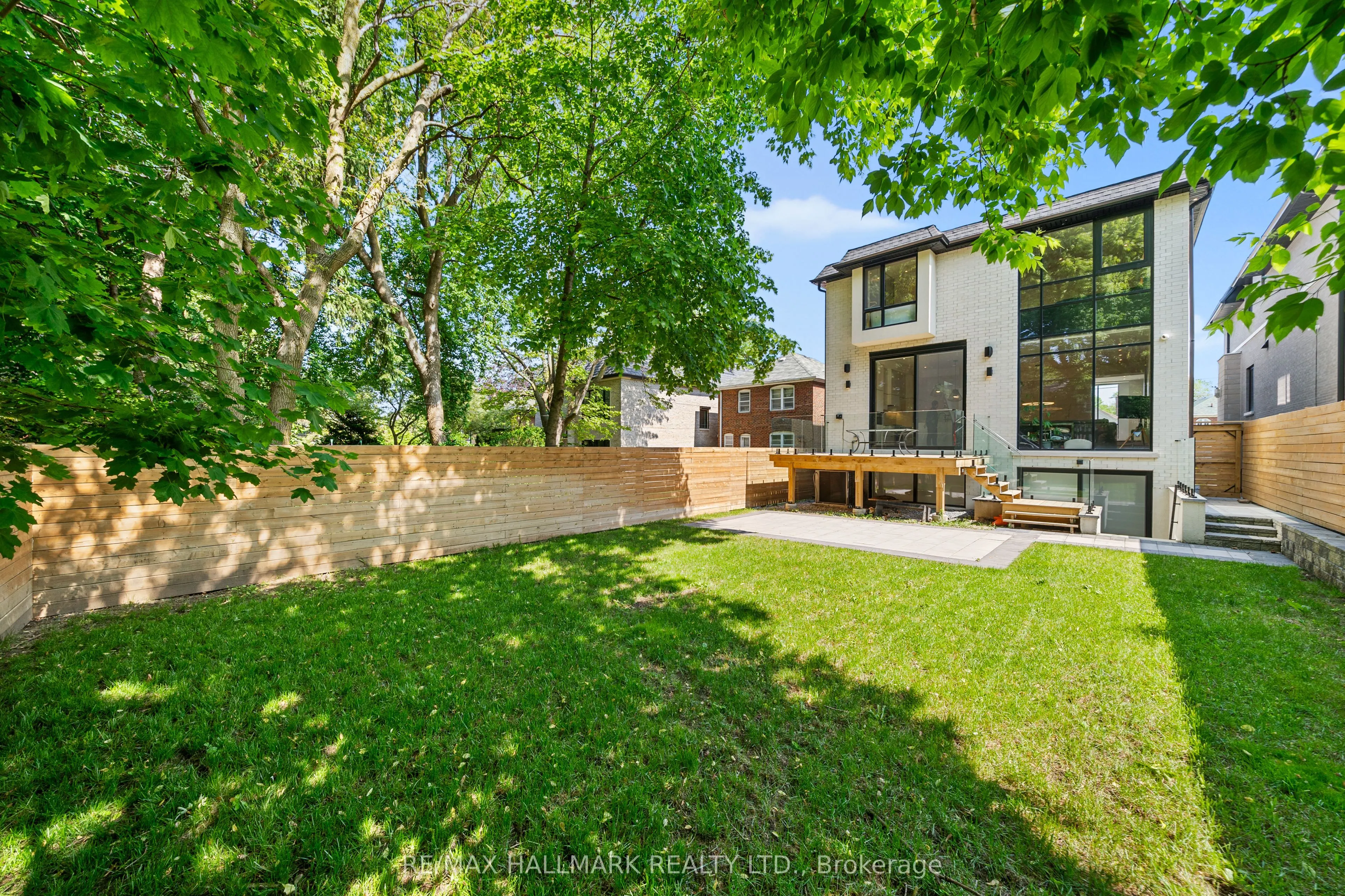 22 Divadale Drive