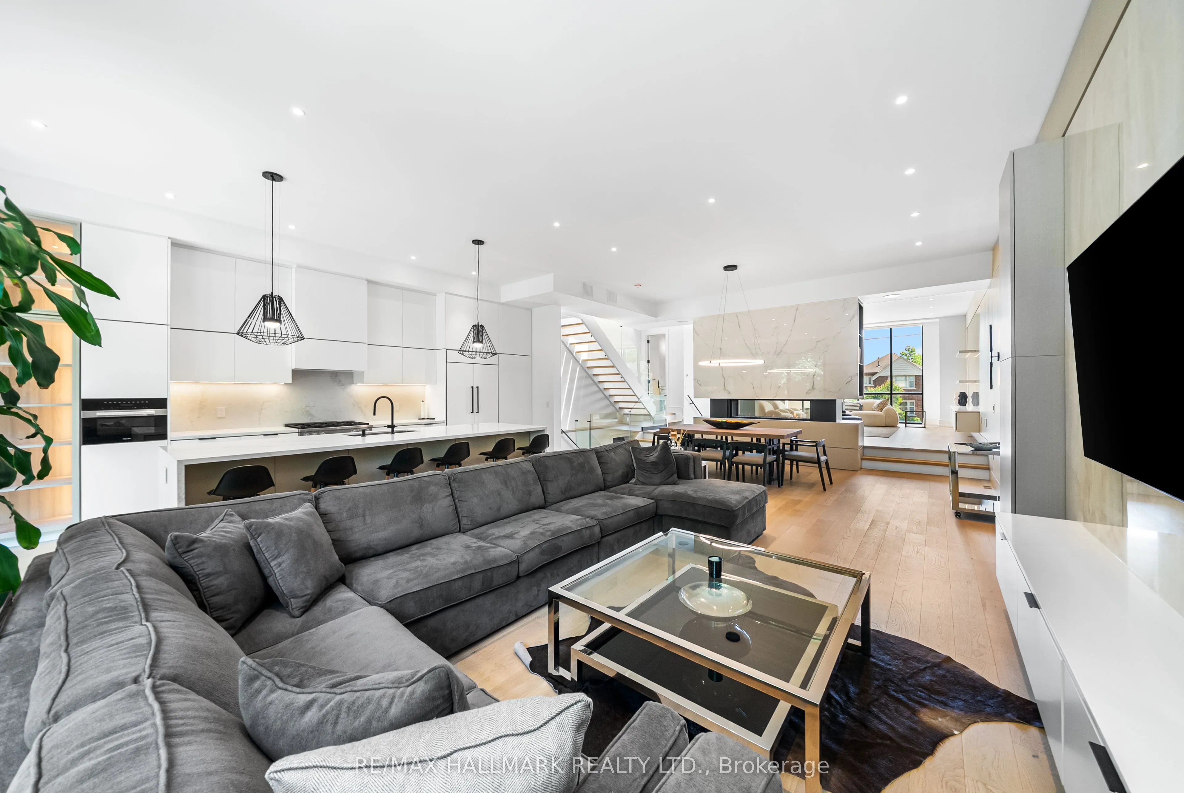 22 Divadale Drive