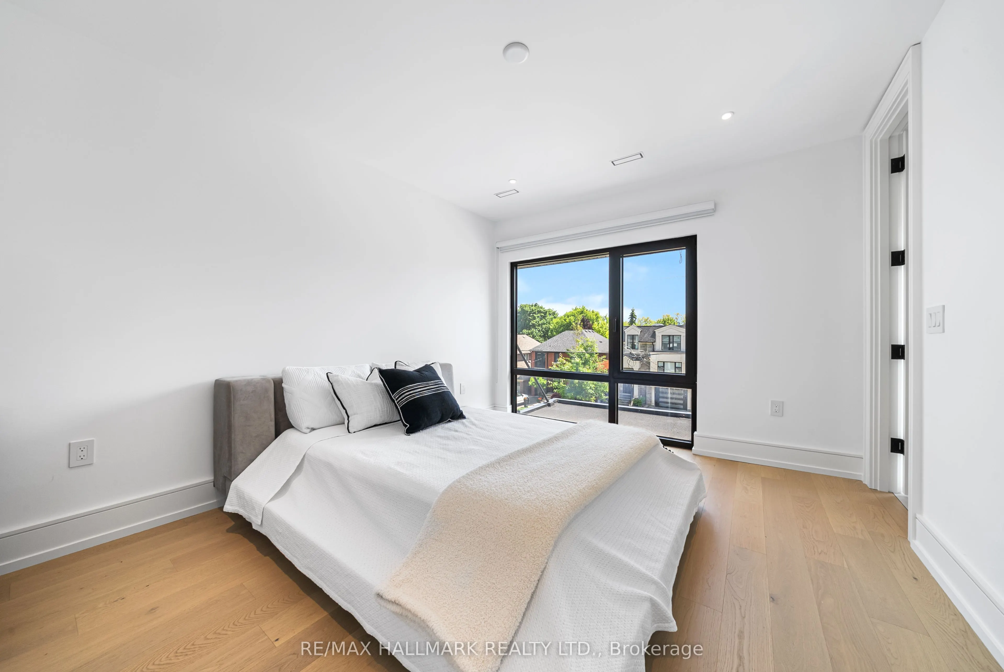 22 Divadale Drive