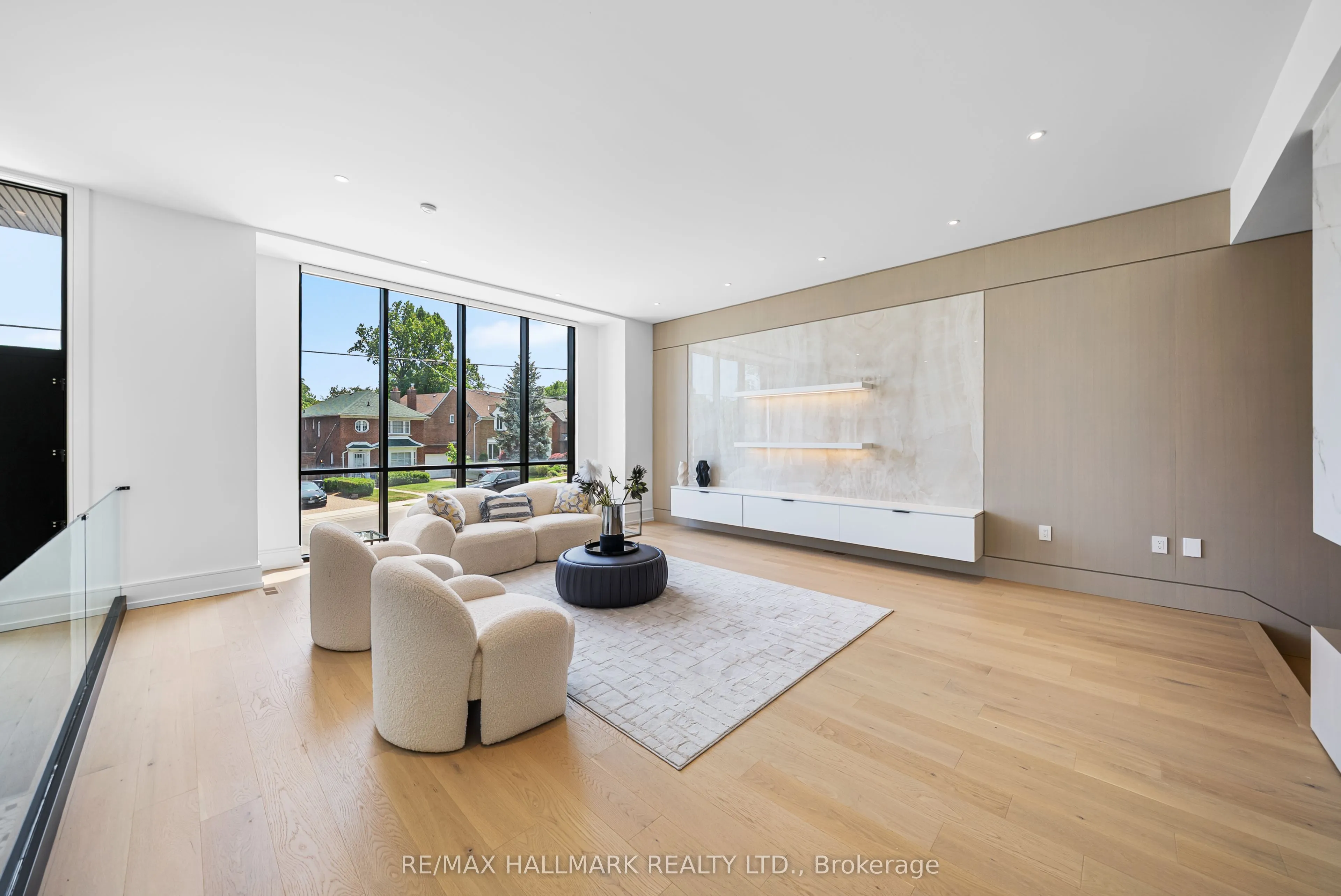 22 Divadale Drive