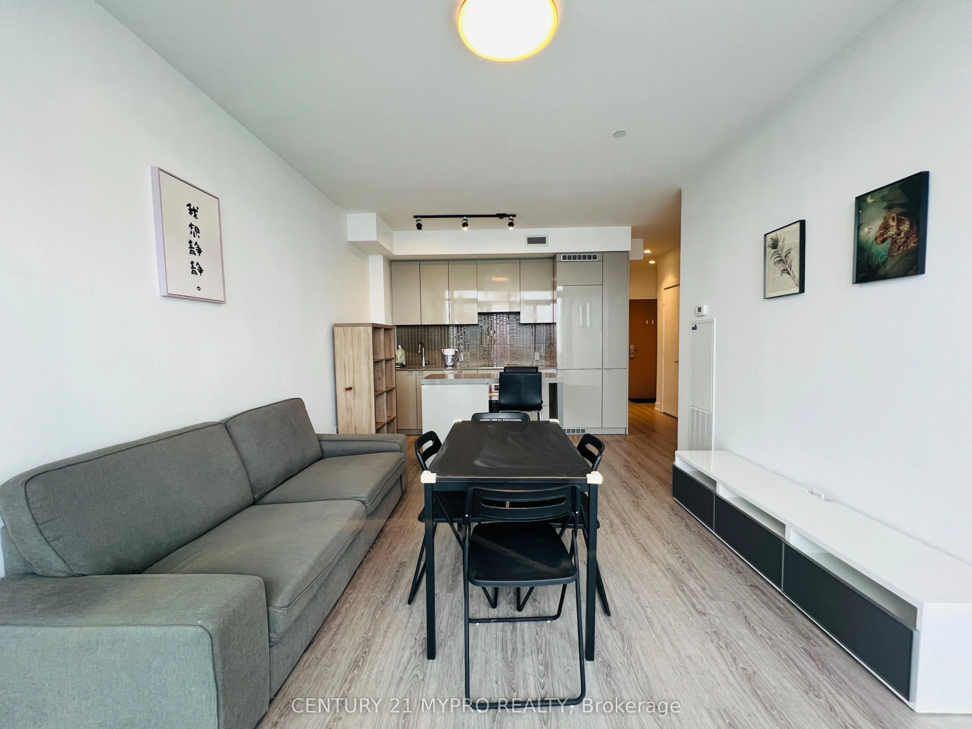 7 Grenville Street, #5809