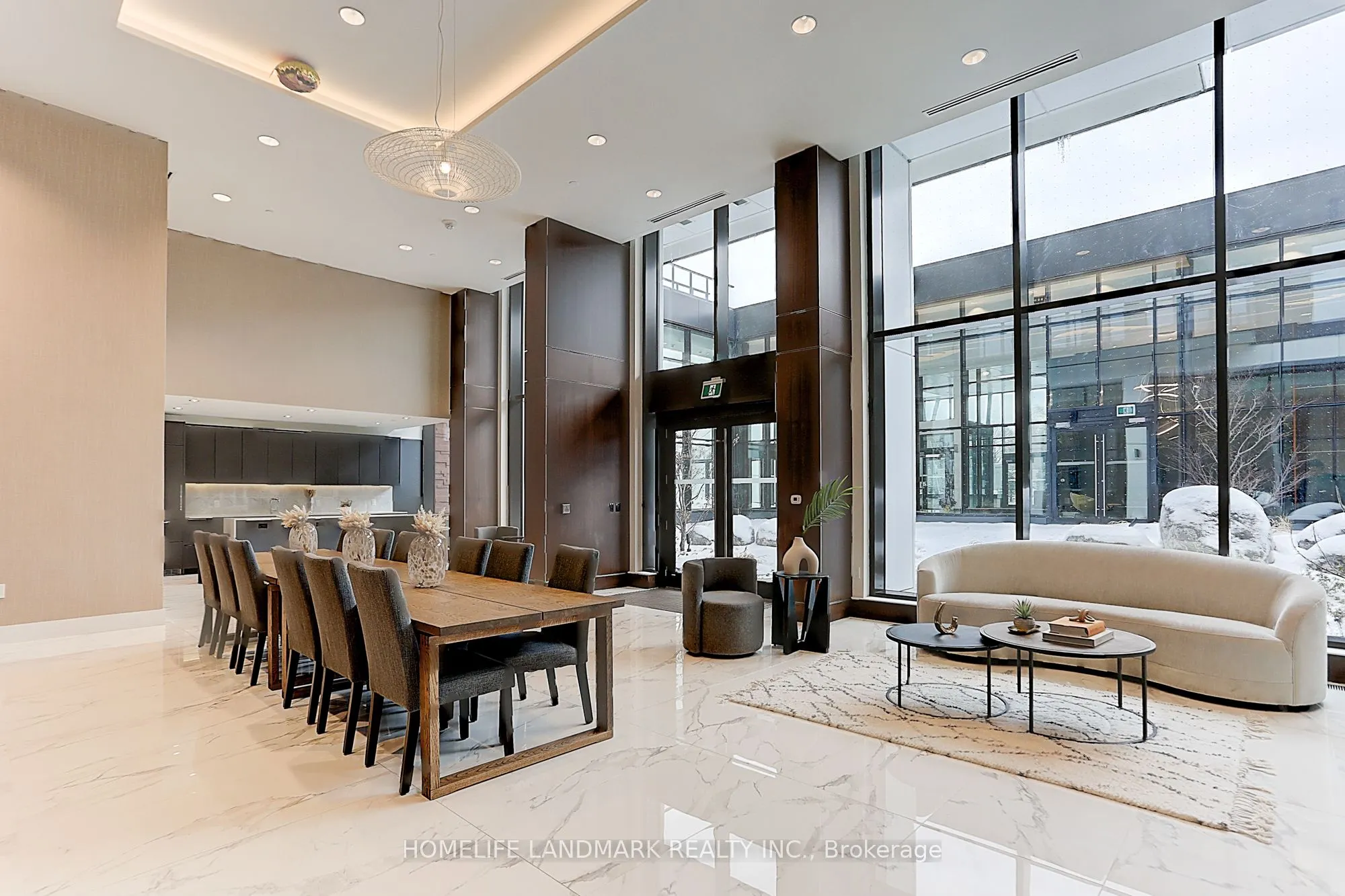 85 Mcmahon Drive, #3502