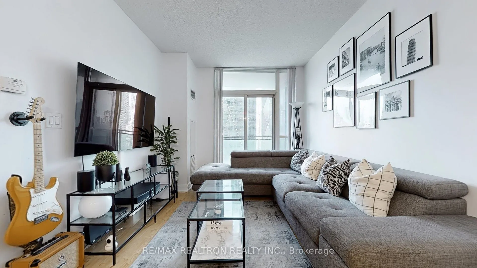 18 Harbour Street #2104