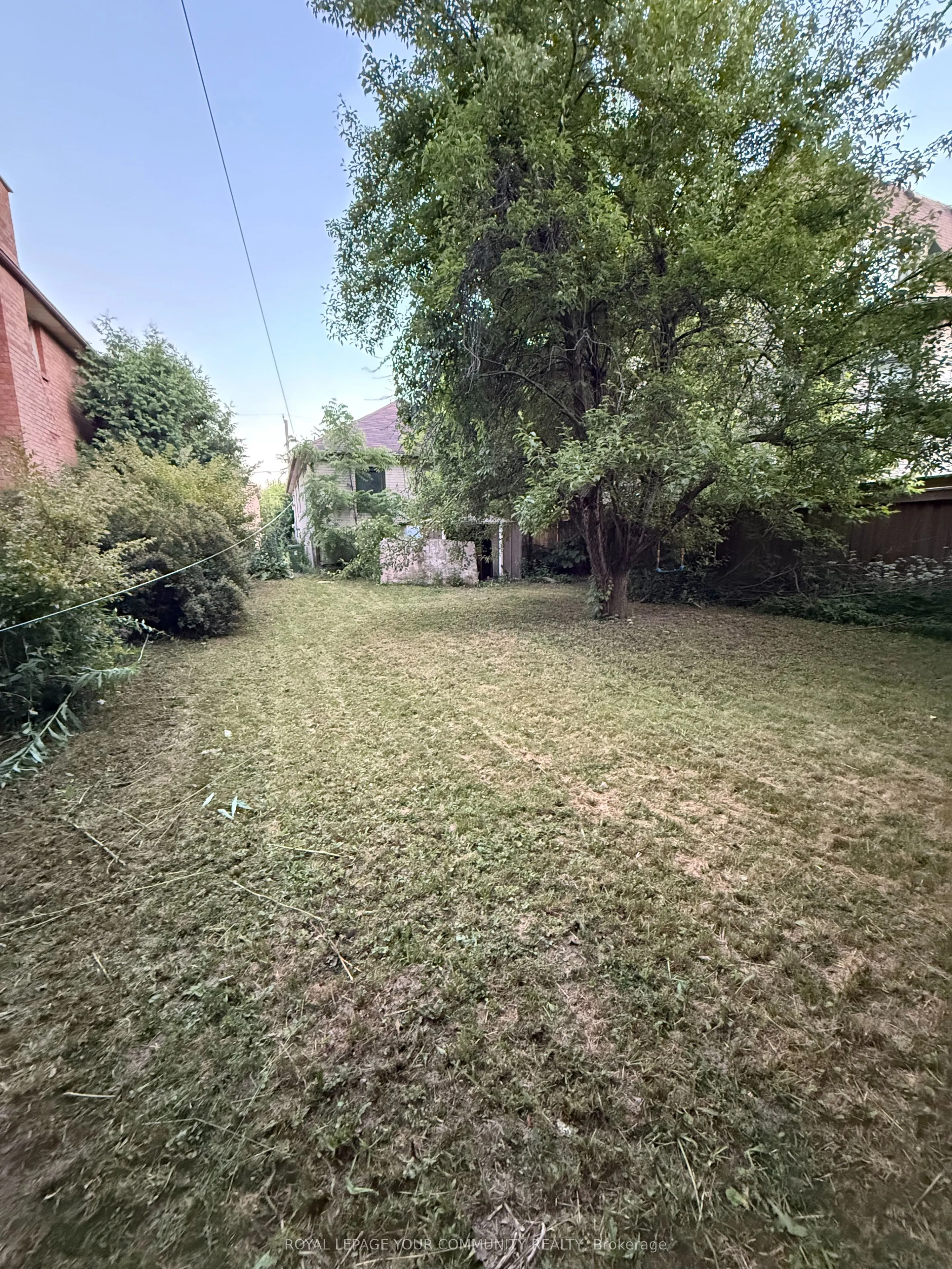 38 Sultana Avenue