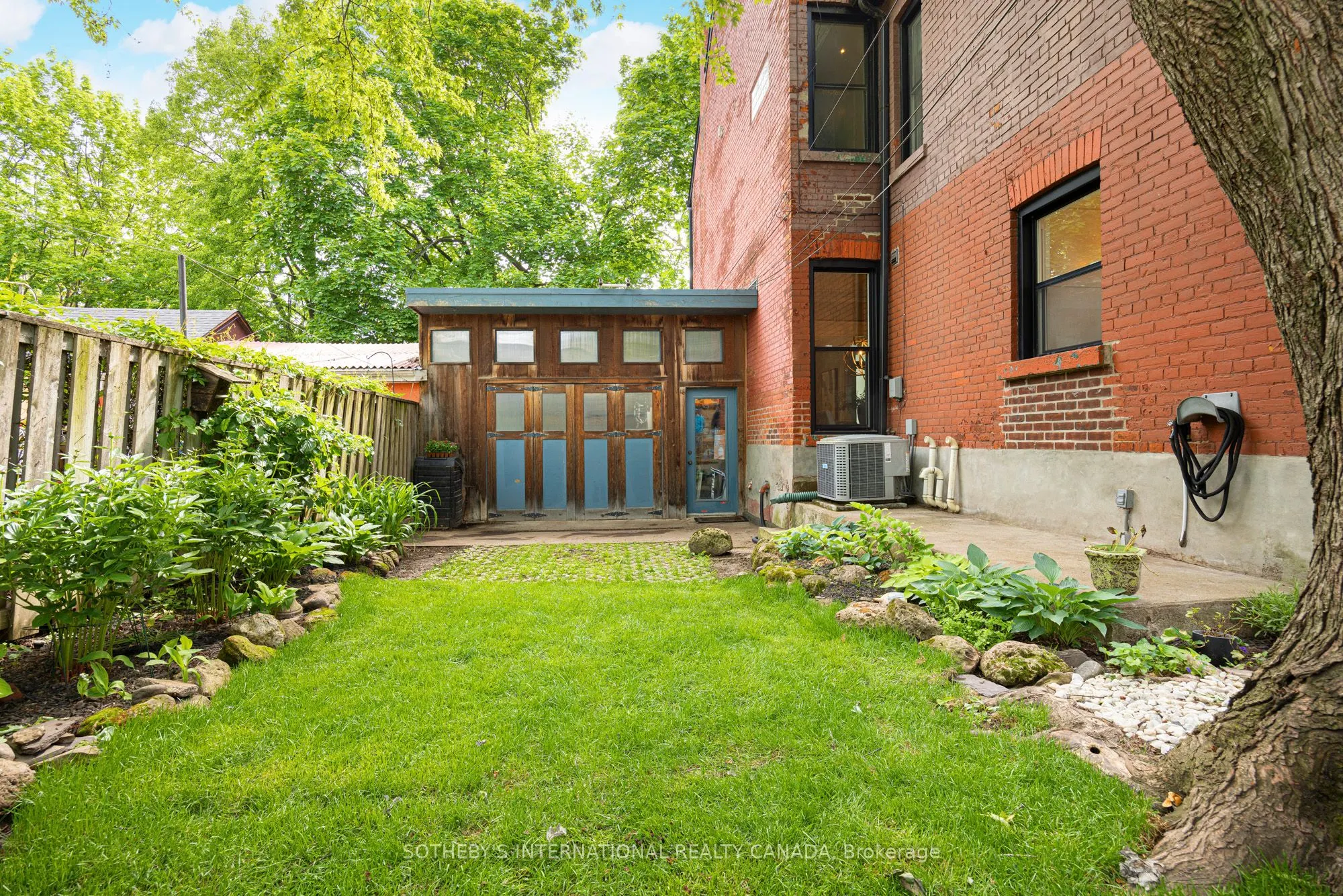 54b Stanley Terrace