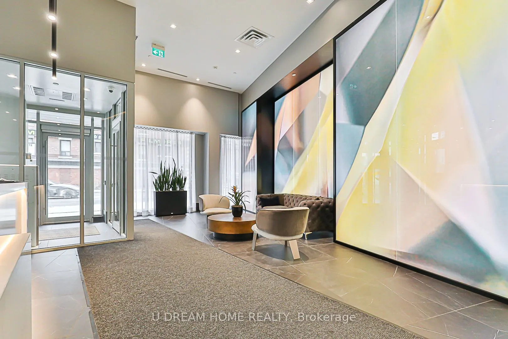 219 Dundas Street E, #1201