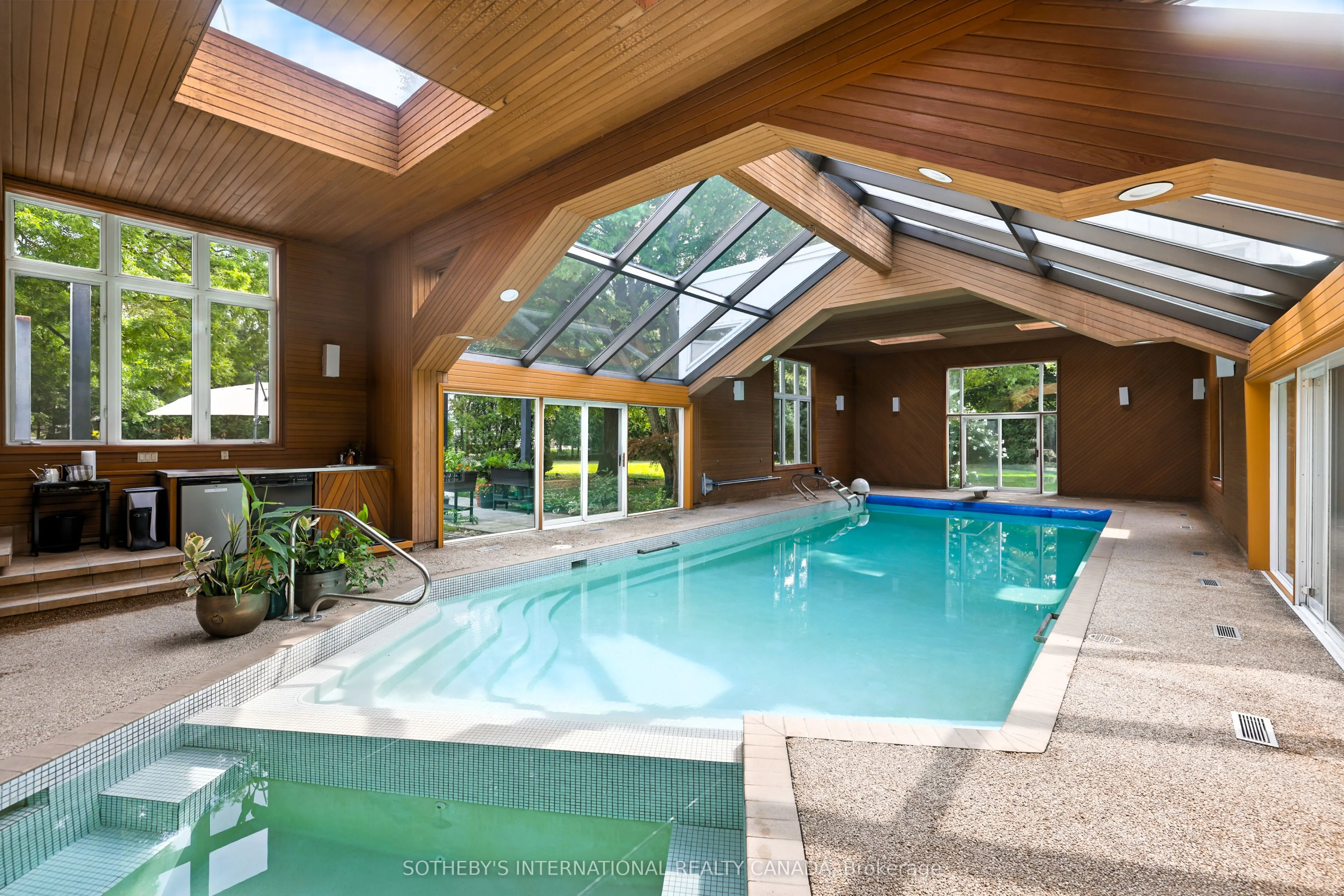 3 Bluejay Place