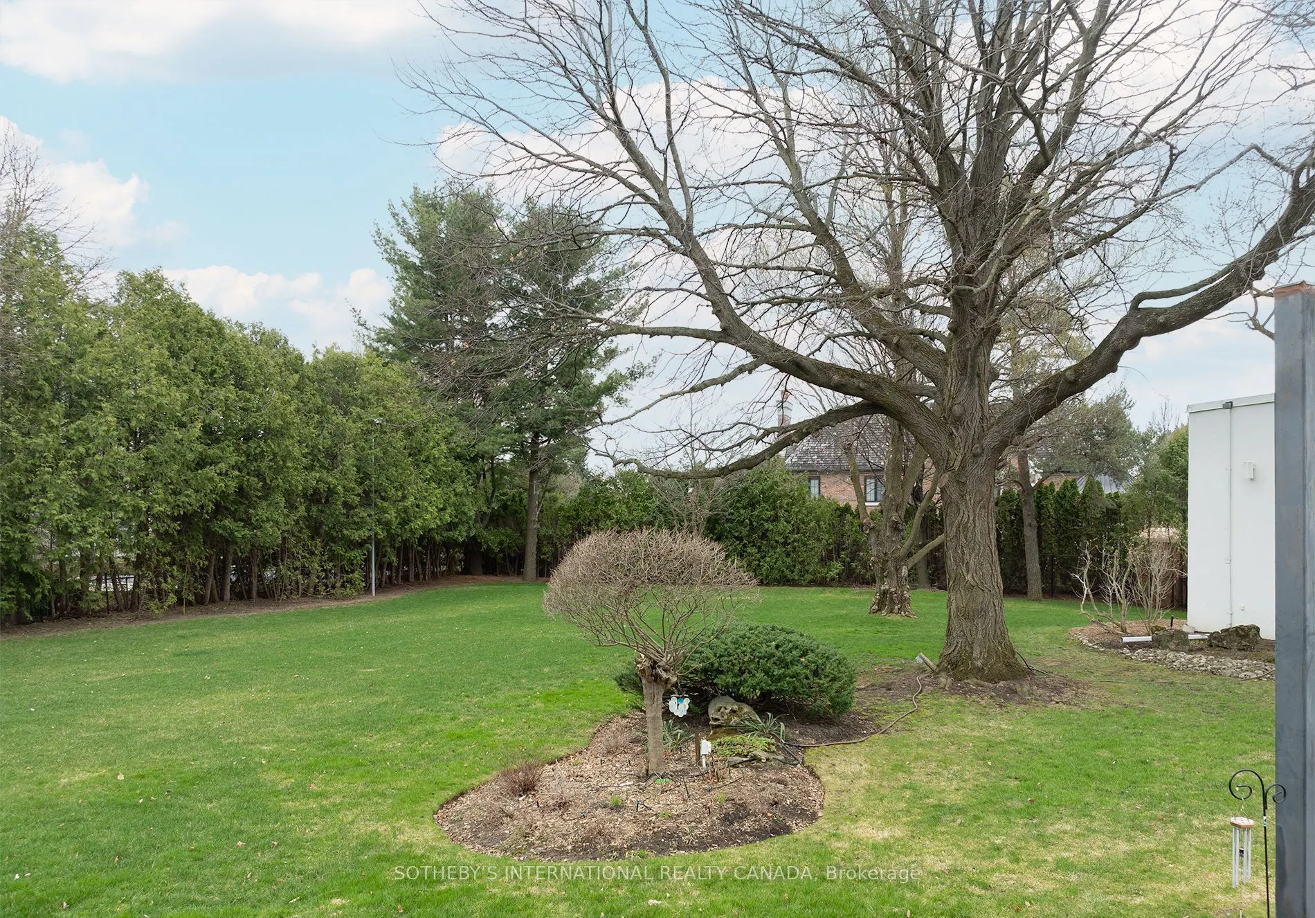 3 Bluejay Place