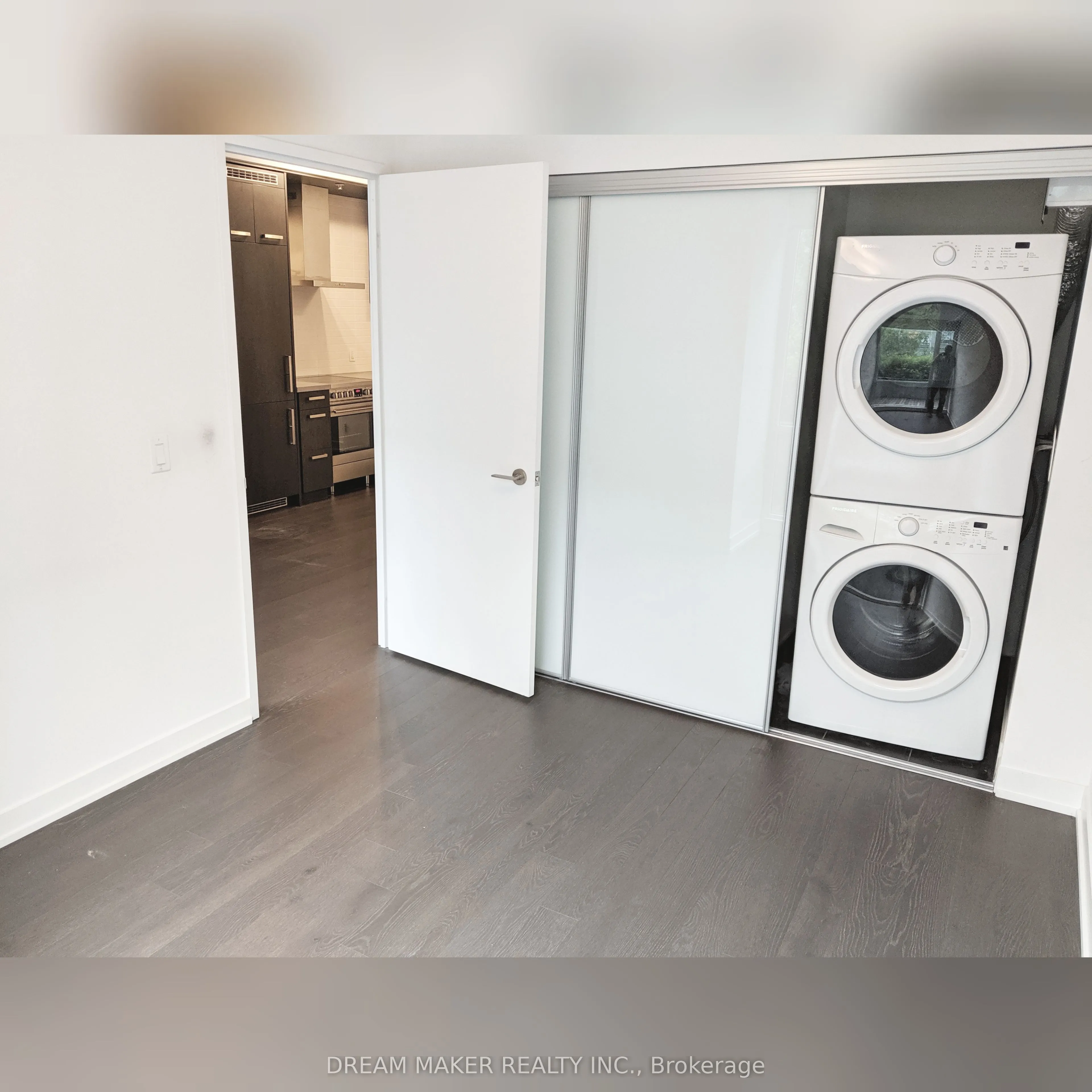 455 Front Street E, #4