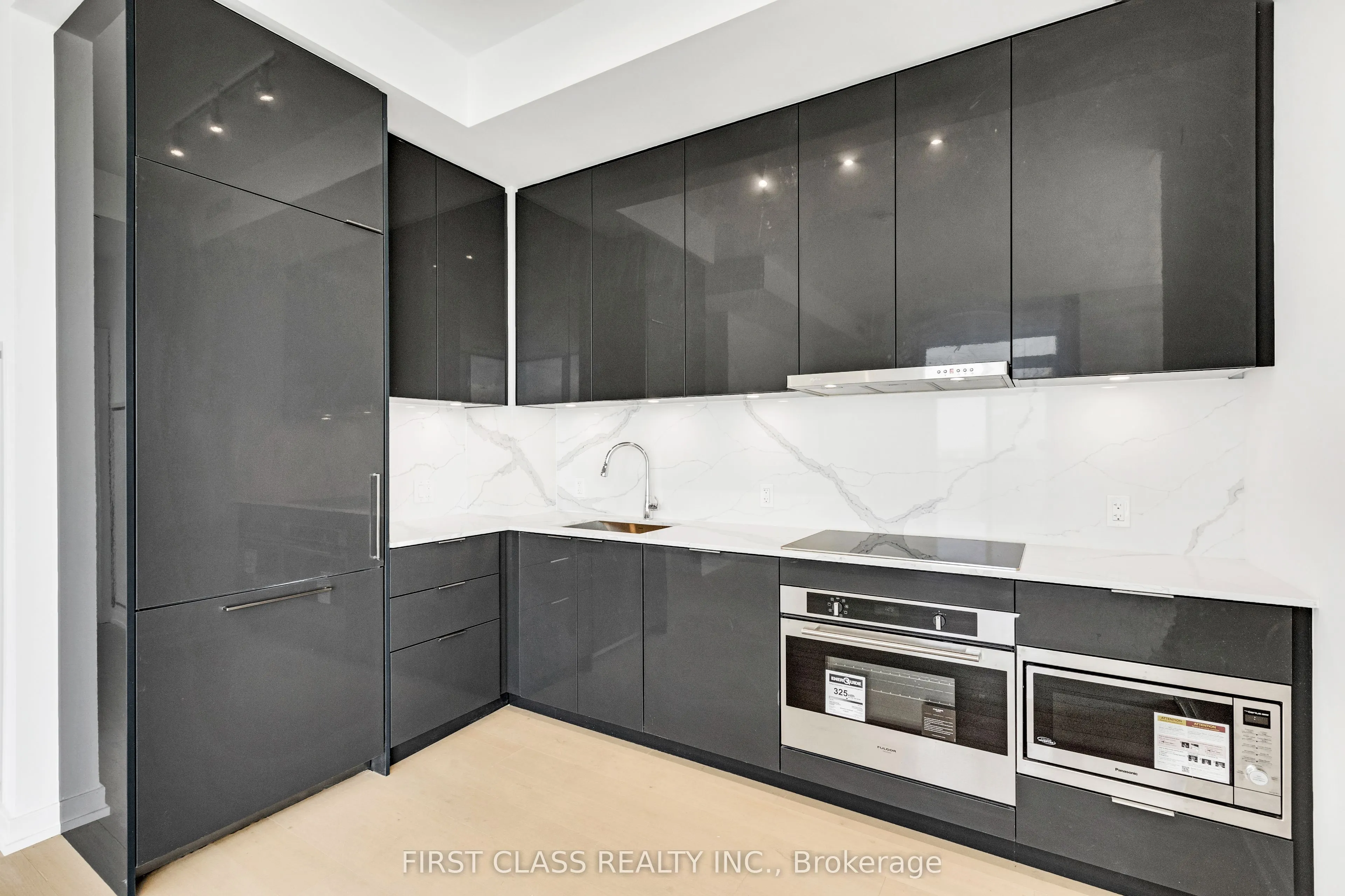 8 Olympic Garden Drive, #S3504