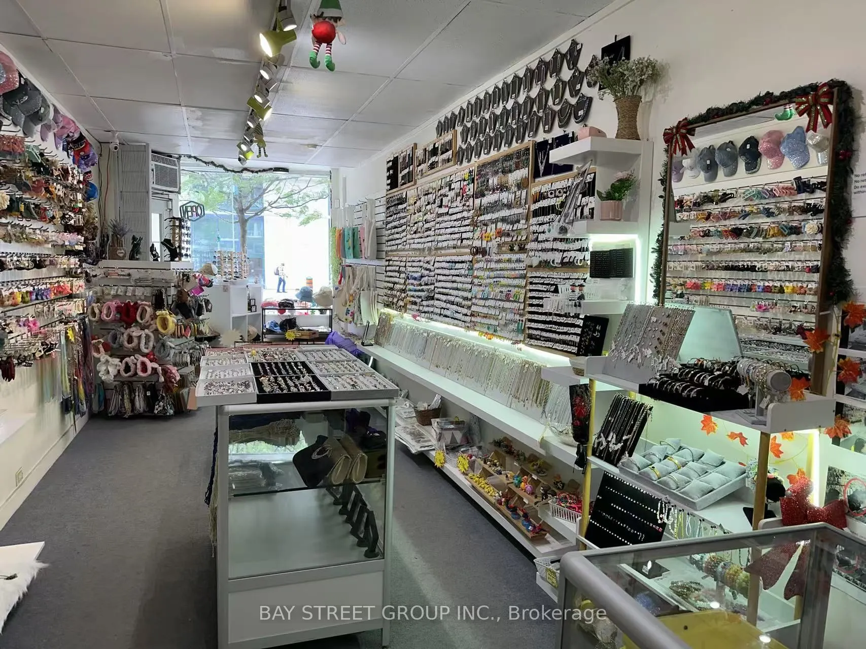 2095.5 Yonge Street