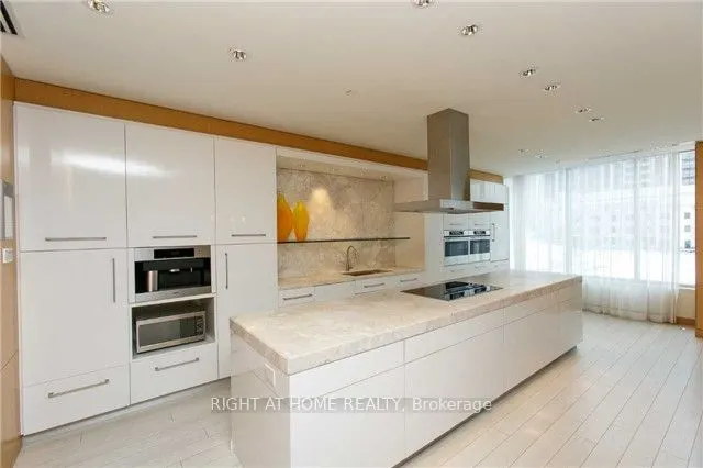 120 Harrison Garden Boulevard, #1503