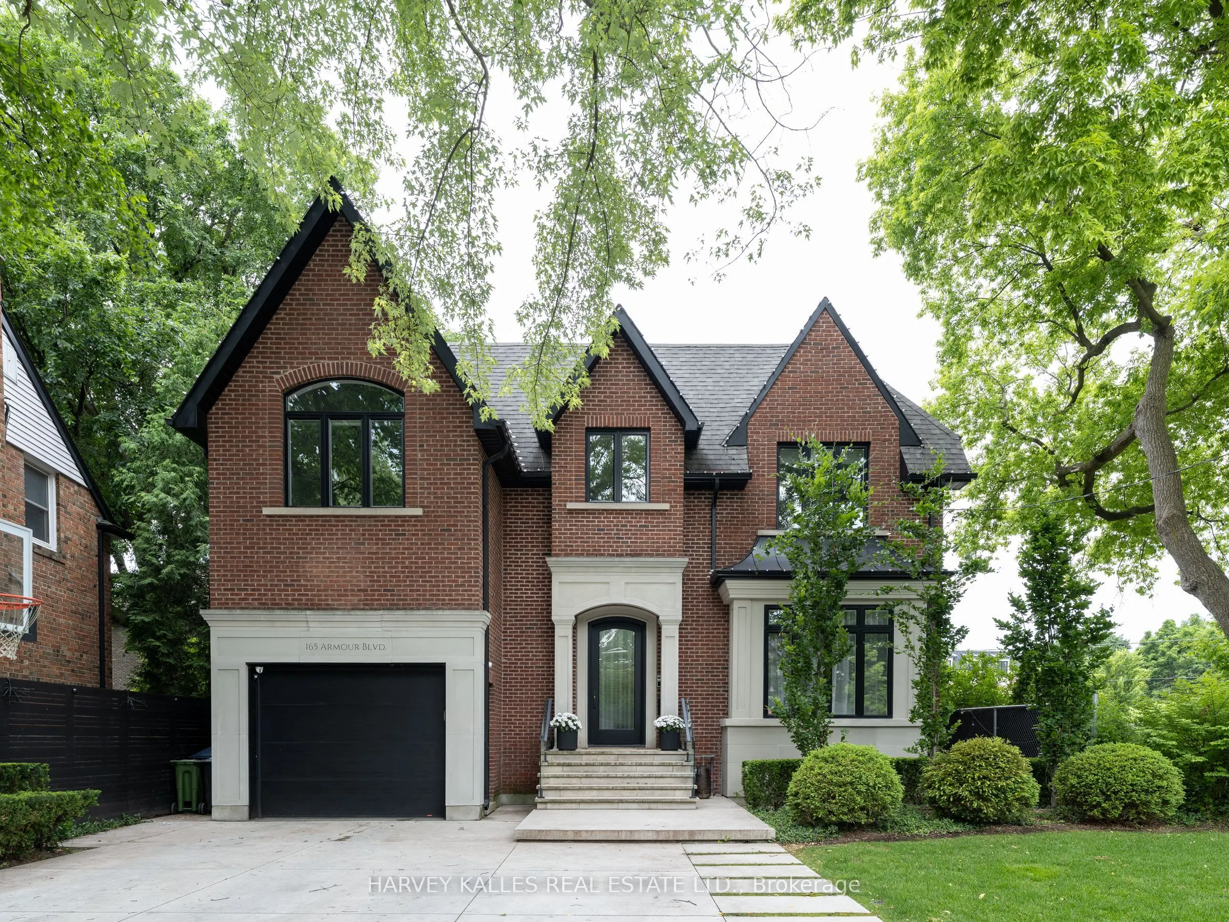 165 Armour Boulevard