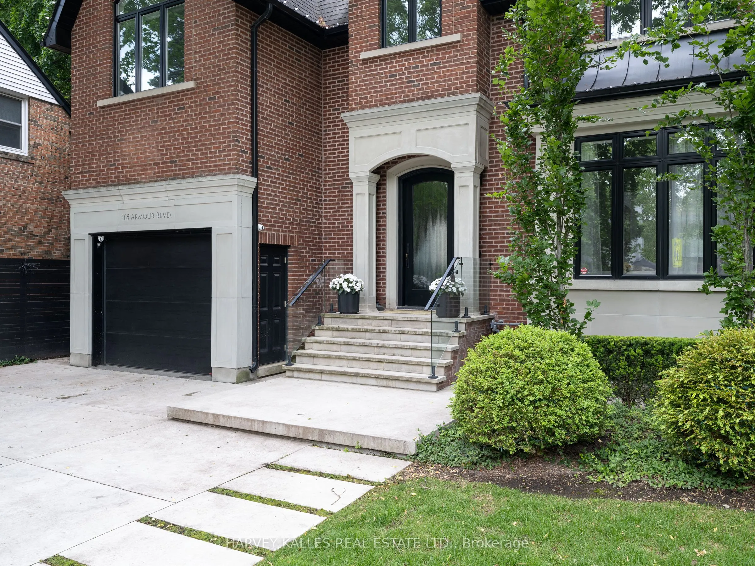 165 Armour Boulevard