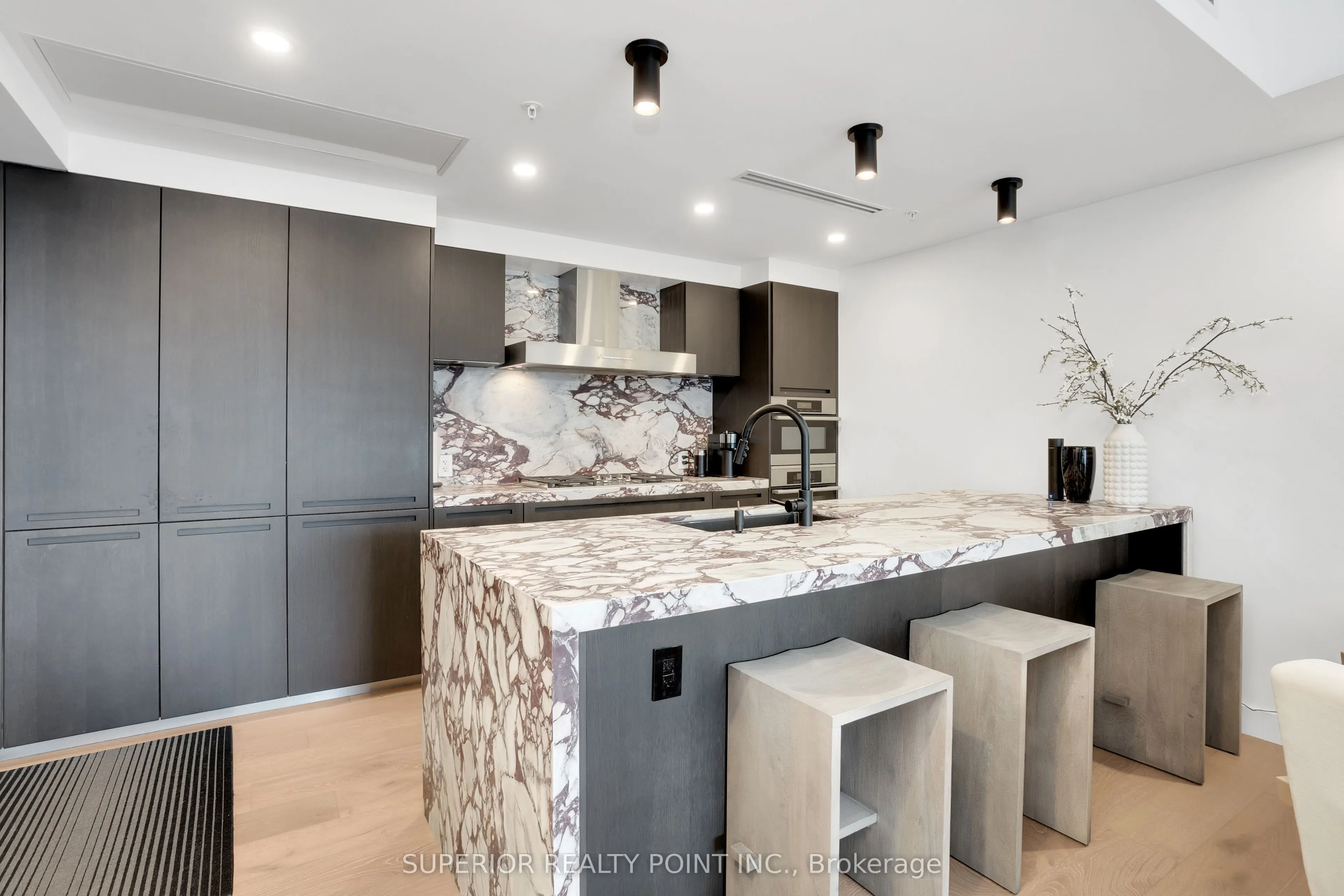 180 University Avenue, #4408